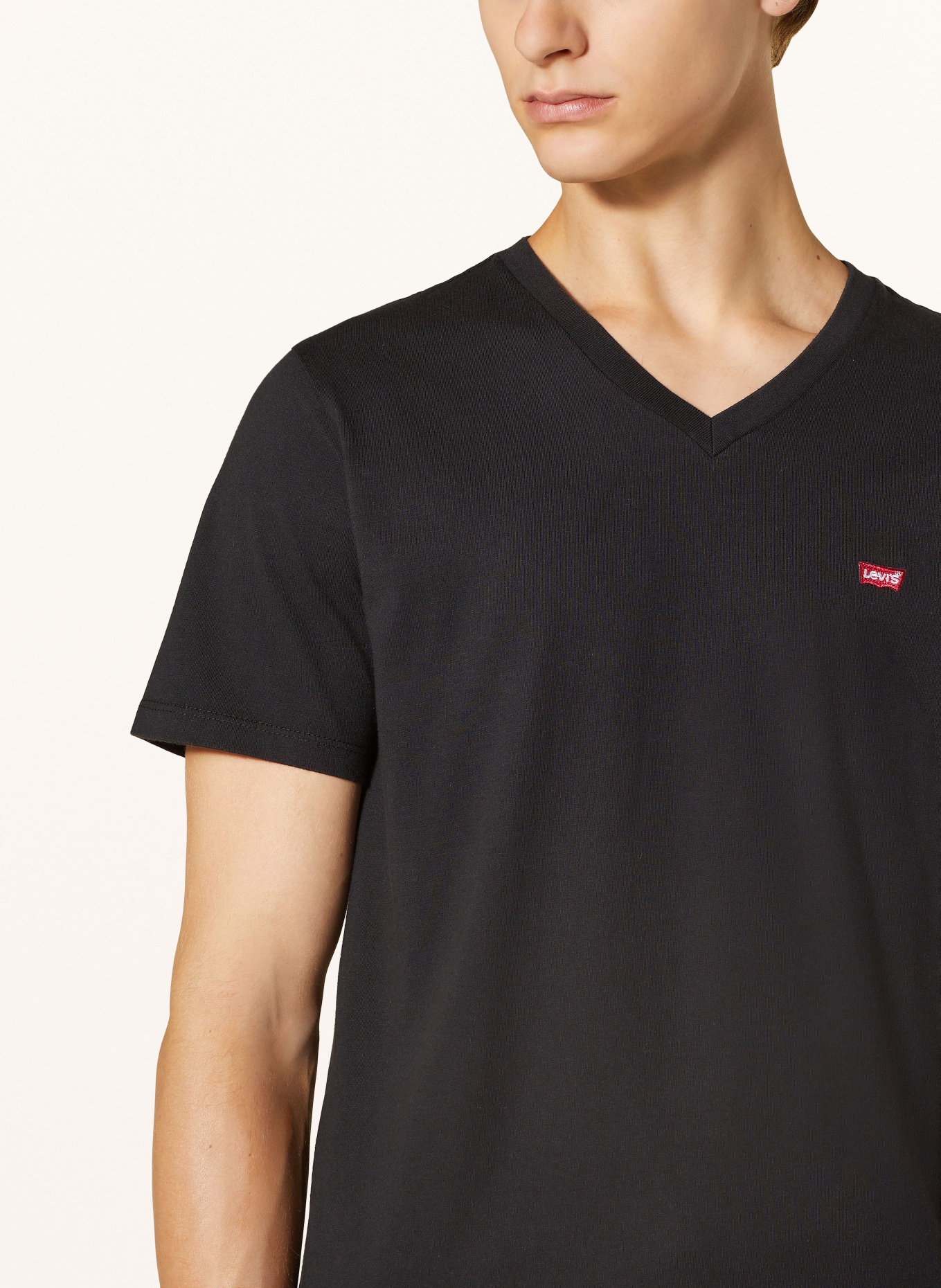 Levi's® T-shirt, Color: BLACK (Image 5)