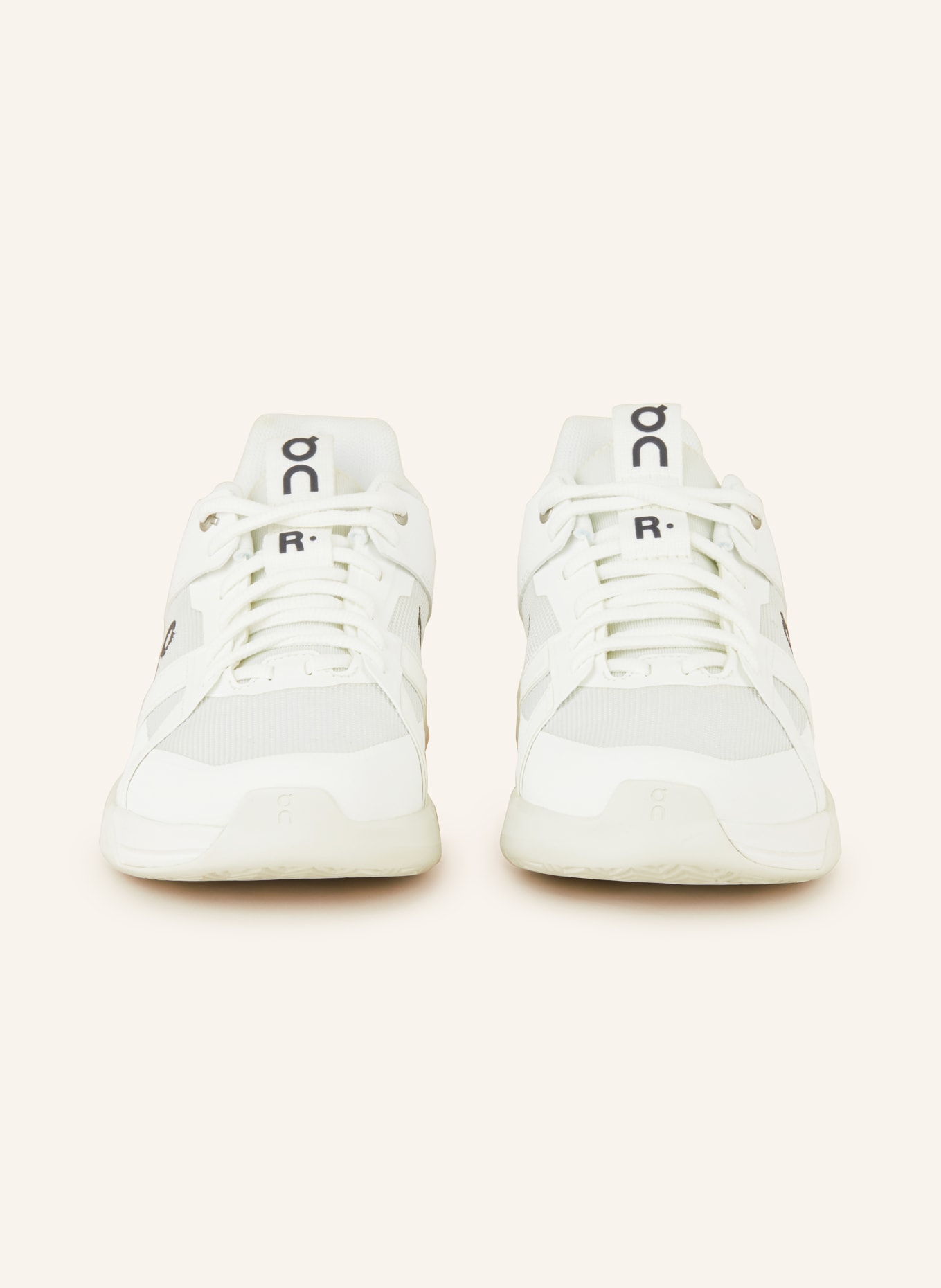On Tennis shoes THE ROGER CLUBHOUSE PRO, Color: WHITE (Image 3)