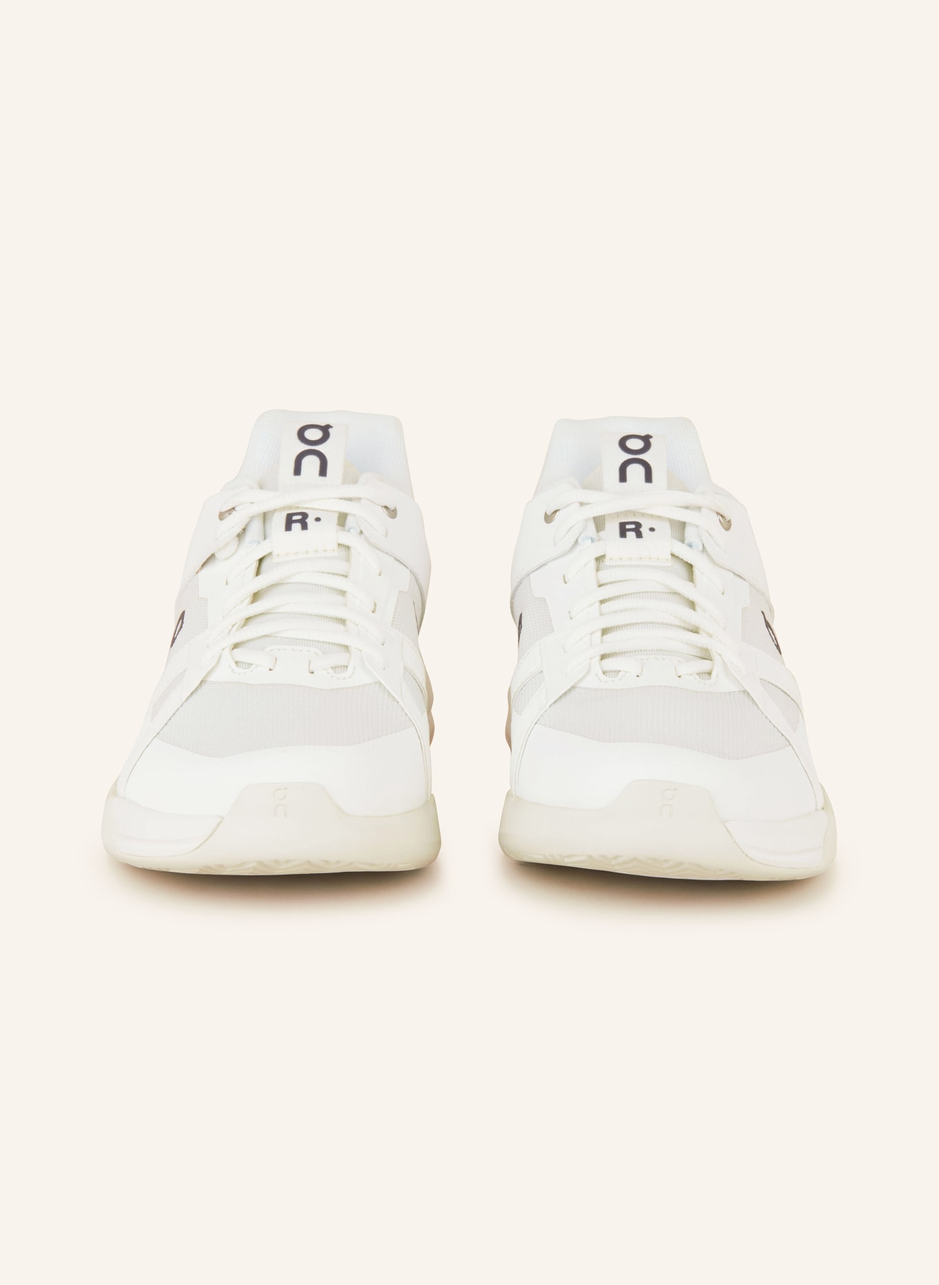 On Tennis shoes THE ROGER CLUBHOUSE PRO, Color: WHITE (Image 3)