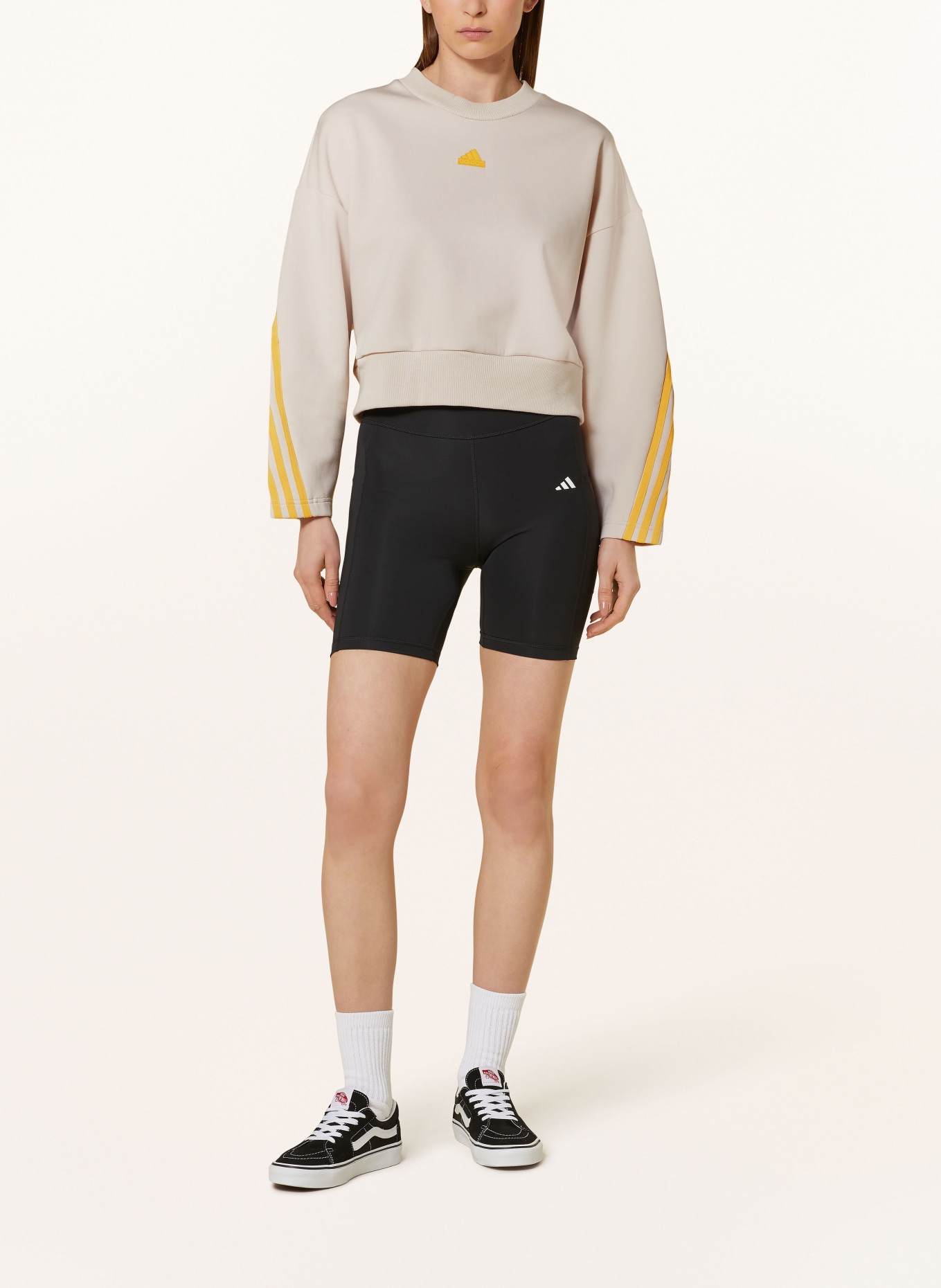adidas Sweatshirt FUTURE ICONS, Farbe: ROSÉ/ HELLORANGE (Bild 2)