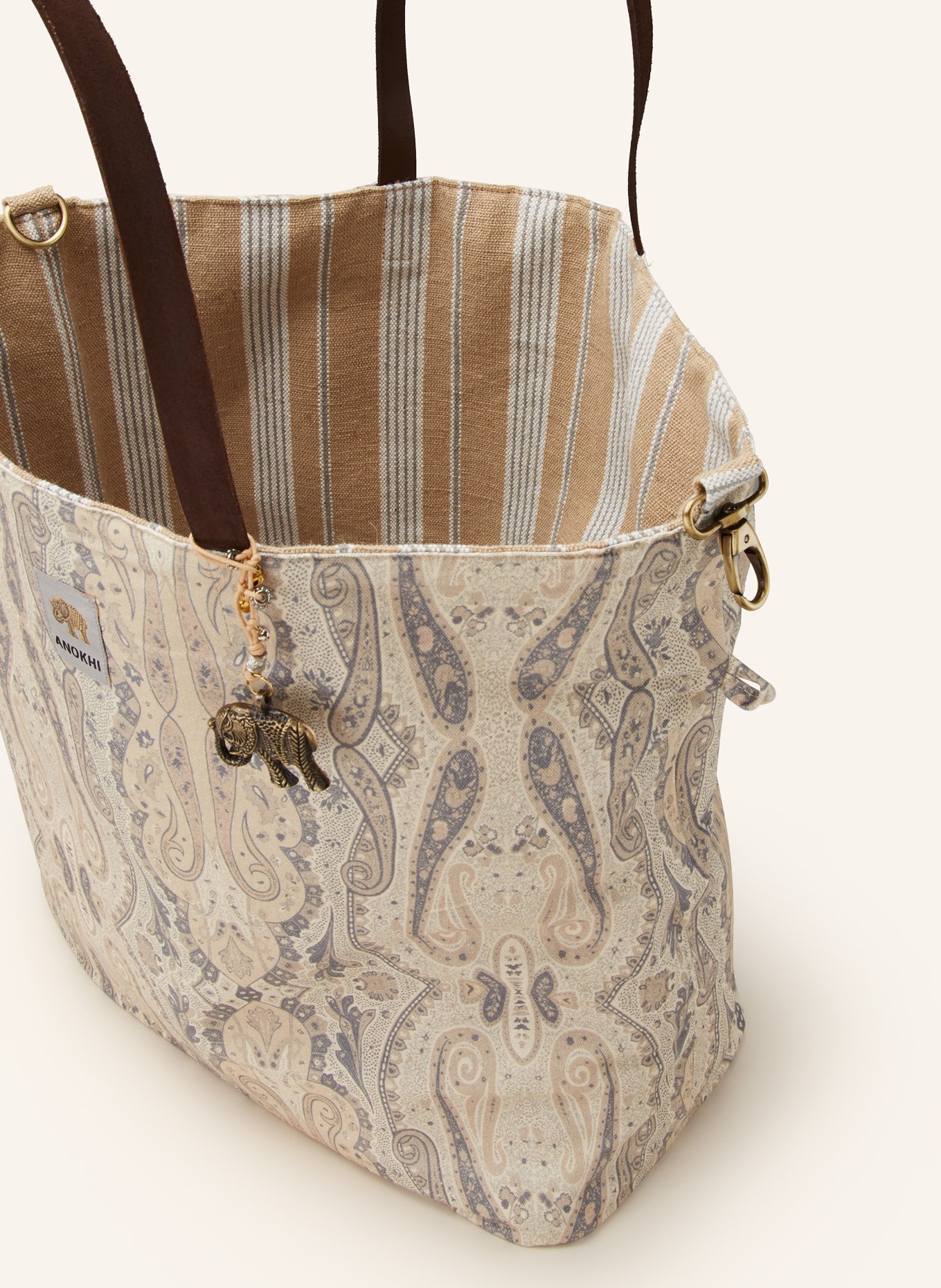 ANOKHI Reversible shopper with pouch, Color: CREAM/ BEIGE/ GRAY (Image 4)