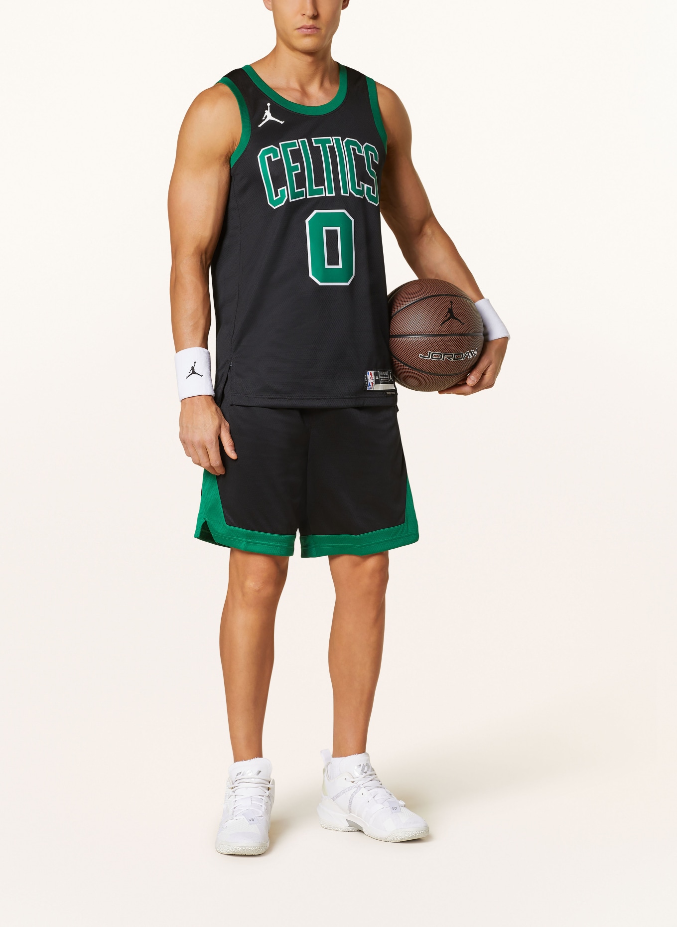 JORDAN Basketball shorts, Color: BLACK/ GREEN (Image 2)
