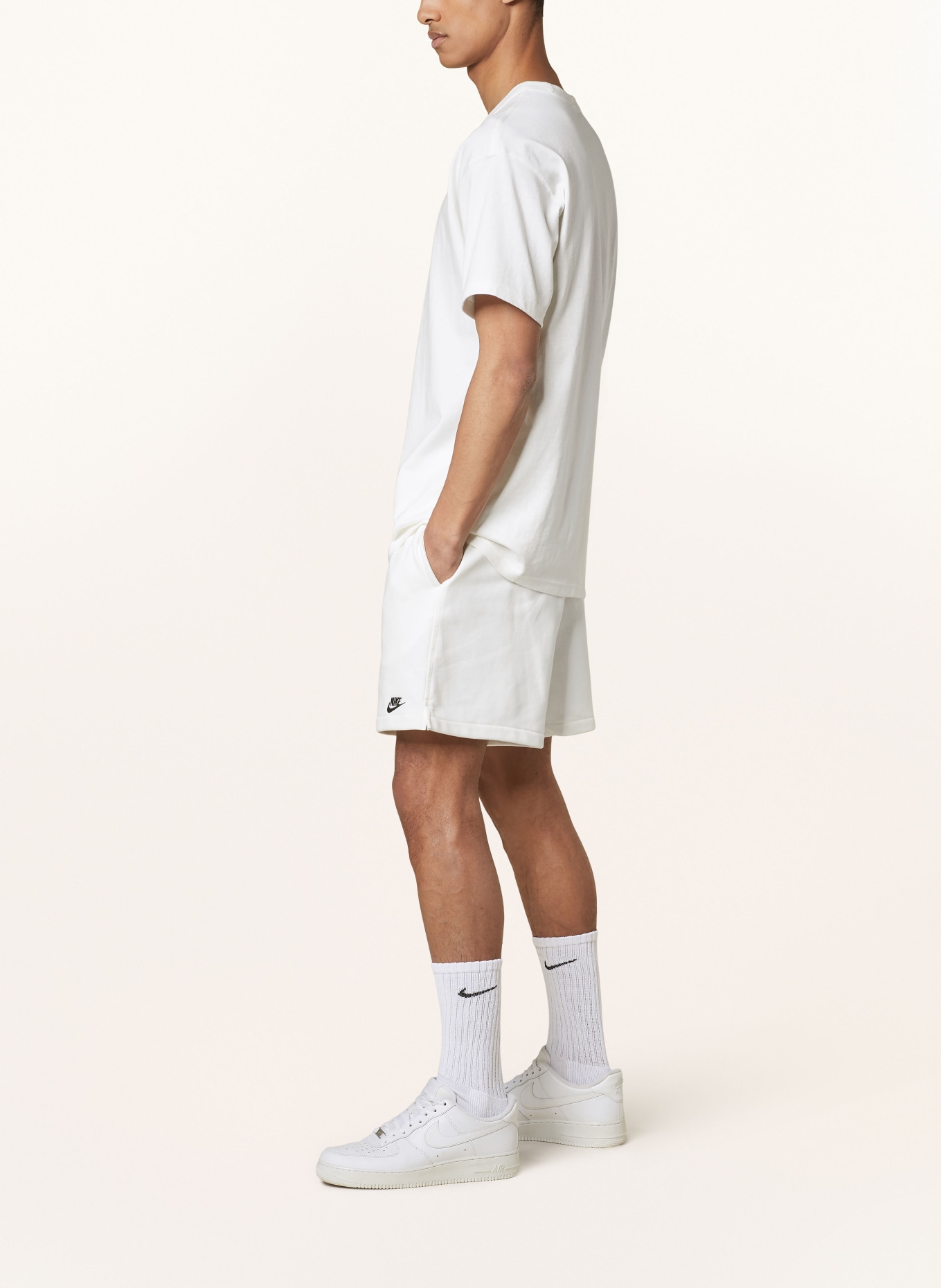 Nike Sweat shorts CLUB, Color: ECRU (Image 4)