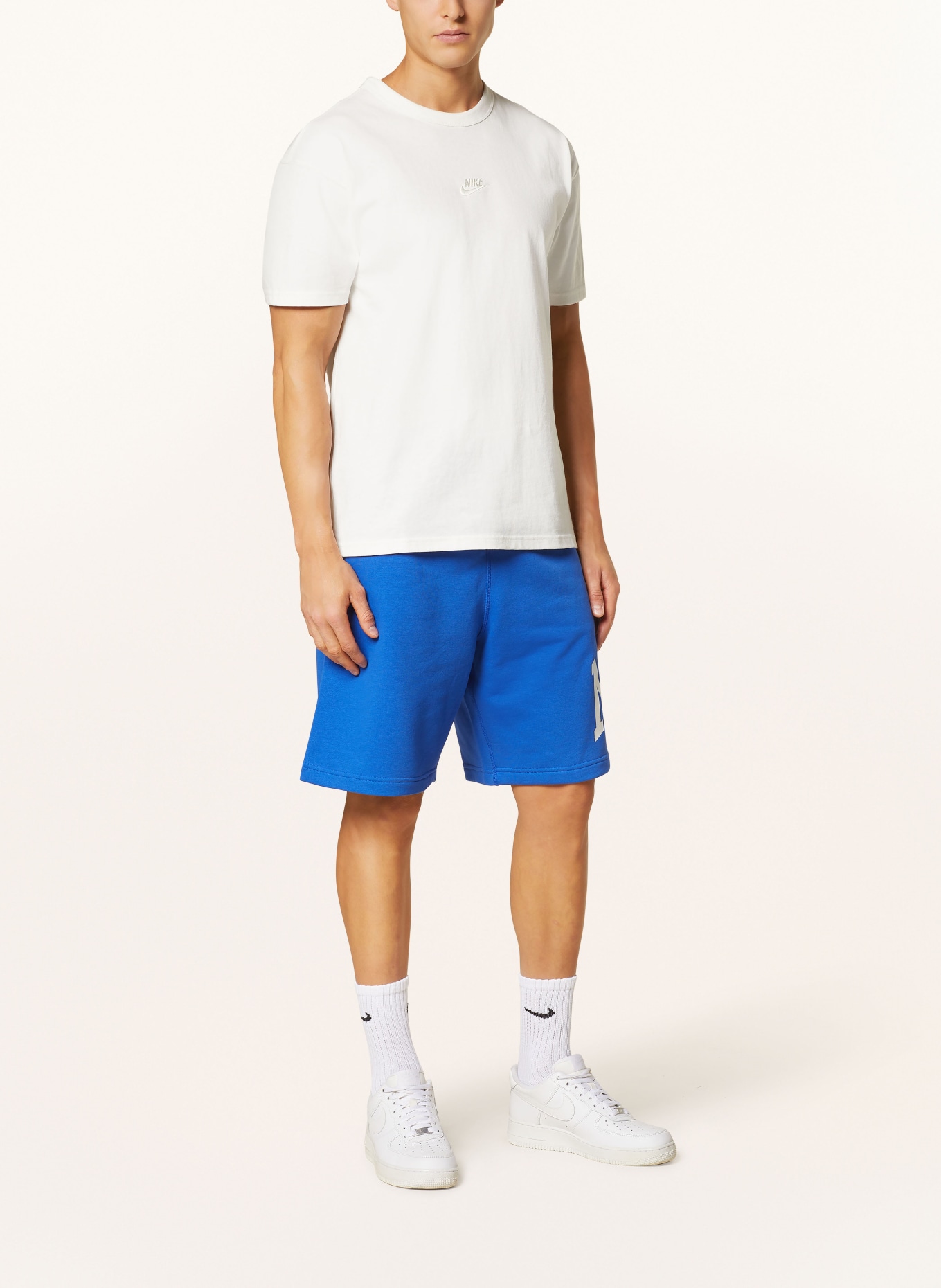 Nike Sweatshorts CLUB, Farbe: BLAU/ WEISS/ ORANGE (Bild 2)