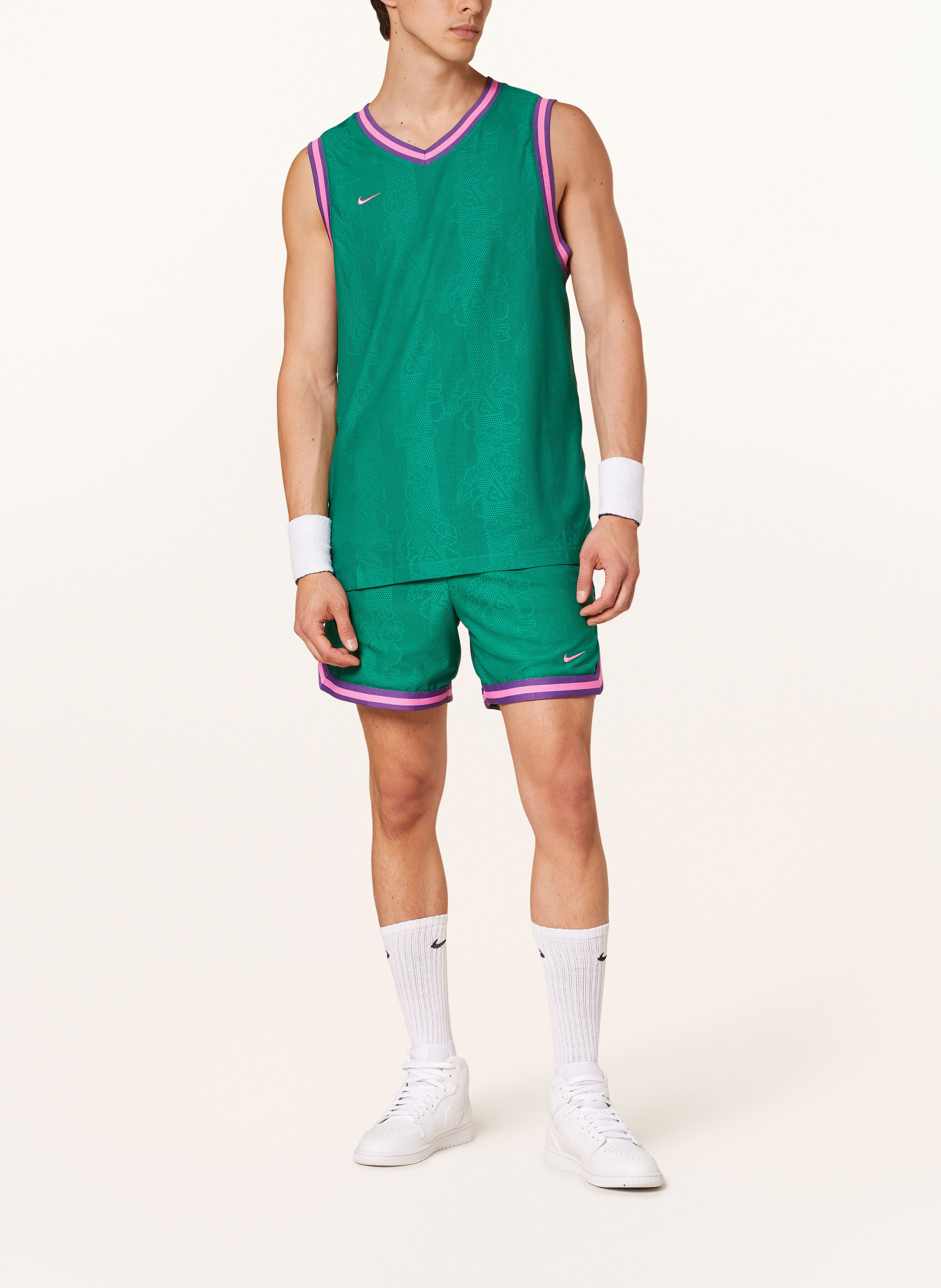 Nike Shorts GIANNIS, Farbe: GRÜN/ LILA/ ROSA (Bild 2)