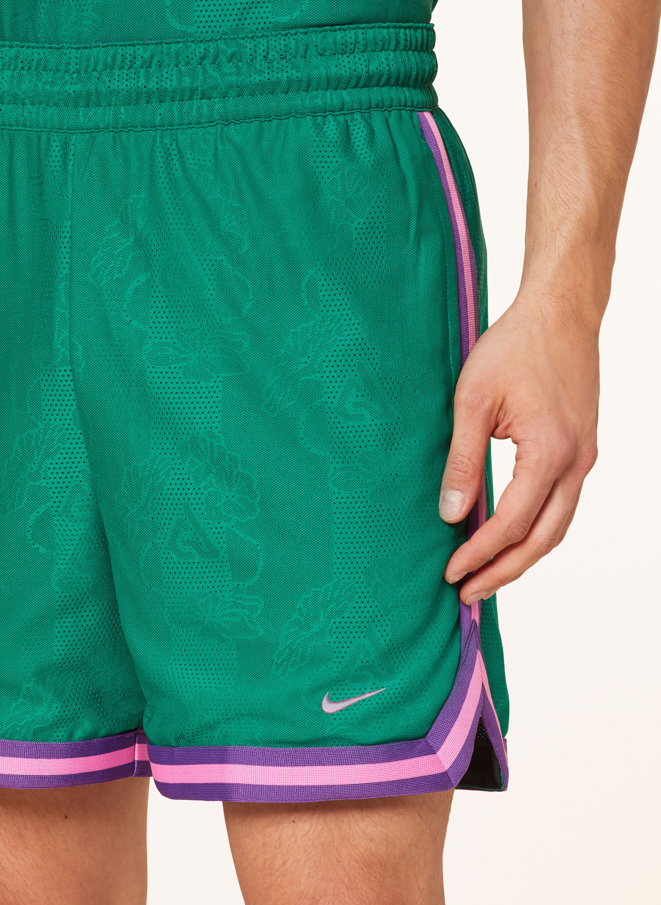 Nike Shorts GIANNIS, Color: GREEN/ PURPLE/ PINK (Image 5)