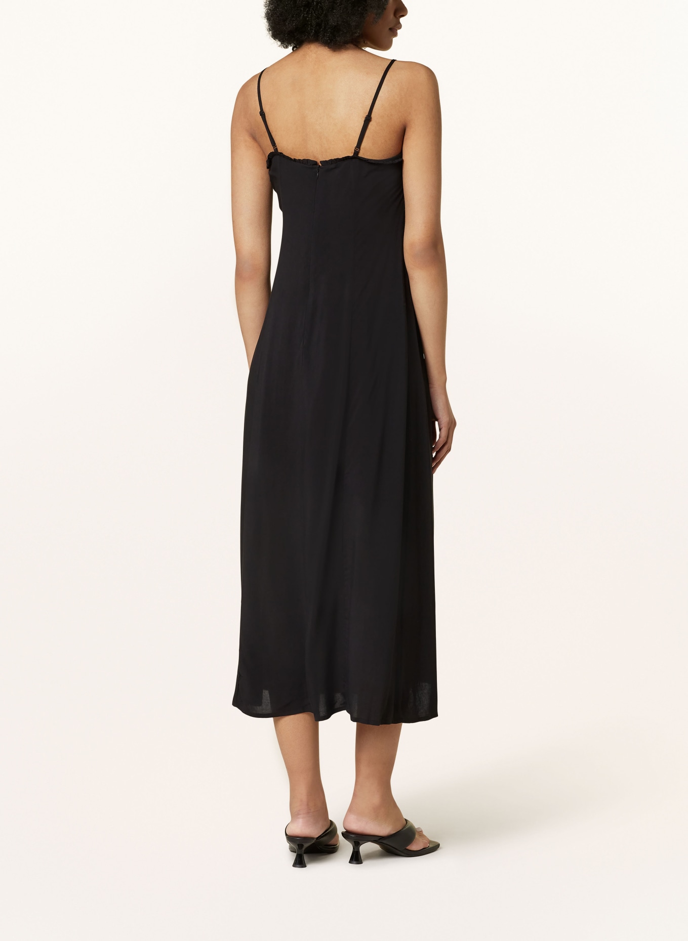 ONLY Sukienka: CZARNY