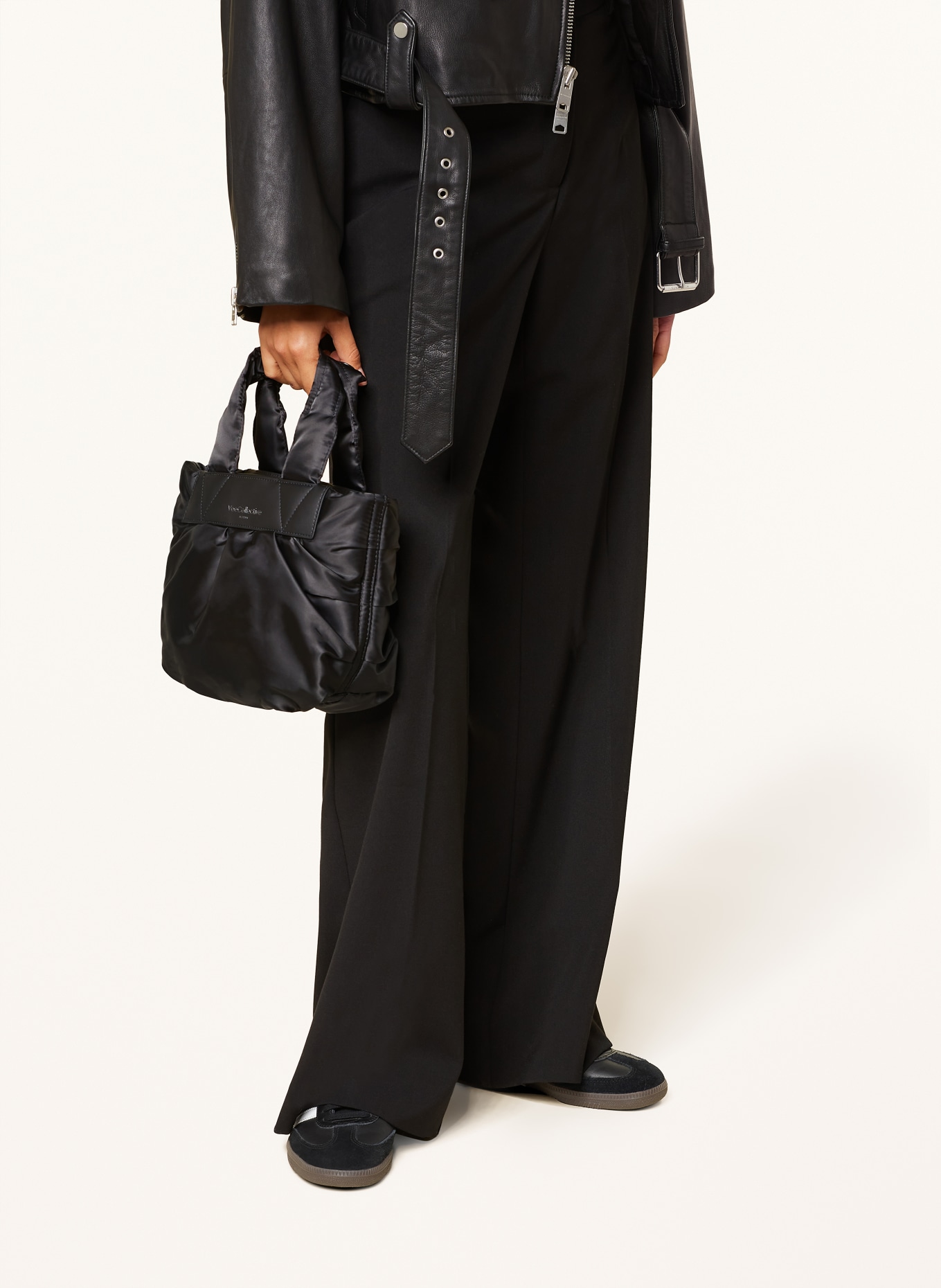 Vee Collective Shopper CABA MINI with pouch, Color: BLACK (Image 4)