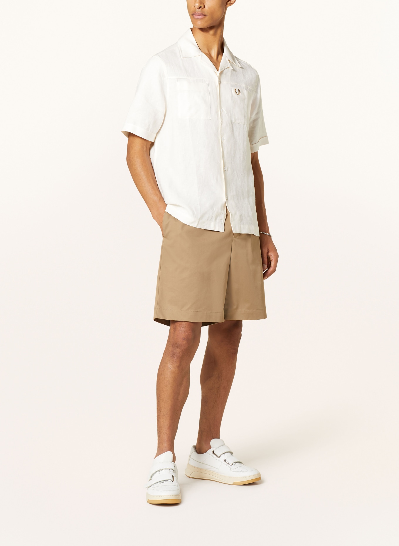 FRED PERRY Resort shirt comfort fit in linen, Color: ECRU (Image 2)