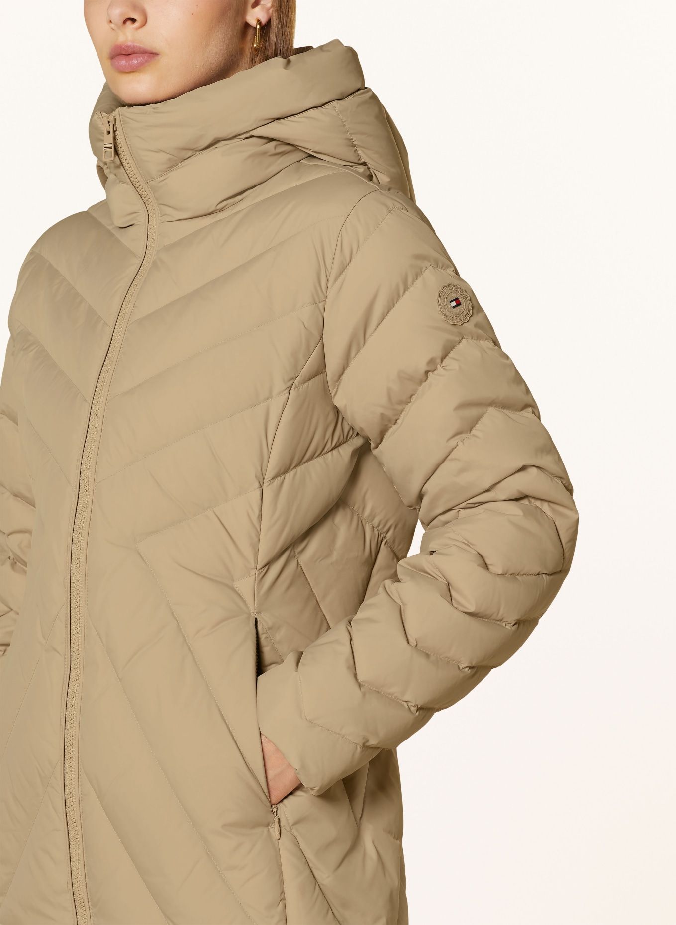 TOMMY HILFIGER Daunenjacke: BEIGE