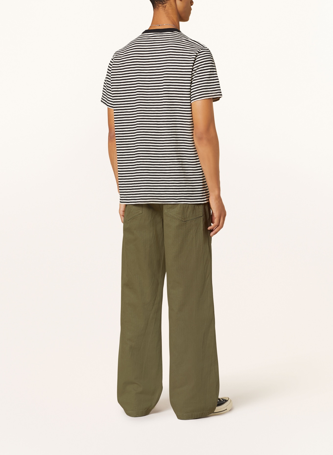 Nudie Jeans T-shirt ROY, Kolor: CZARNY/ ECRU (Obrazek 3)