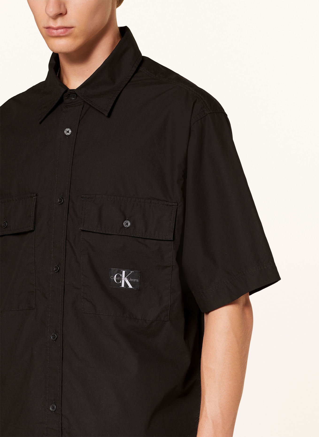 Calvin Klein Jeans Short sleeve shirt relaxed fit, Color: BLACK (Image 4)