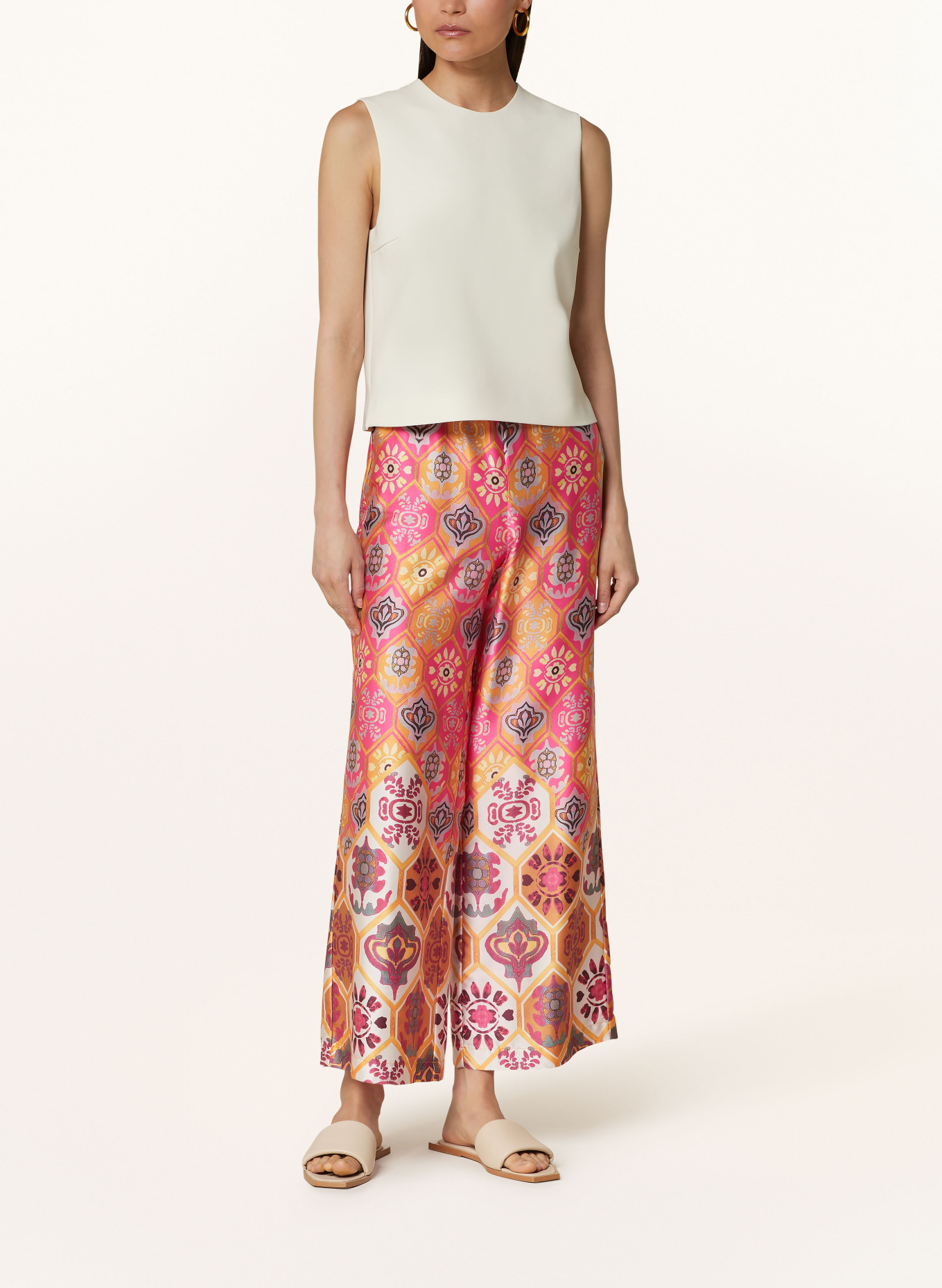 CARTOON Wide leg trousers in satin, Color: PINK/ YELLOW/ GRAY (Image 2)