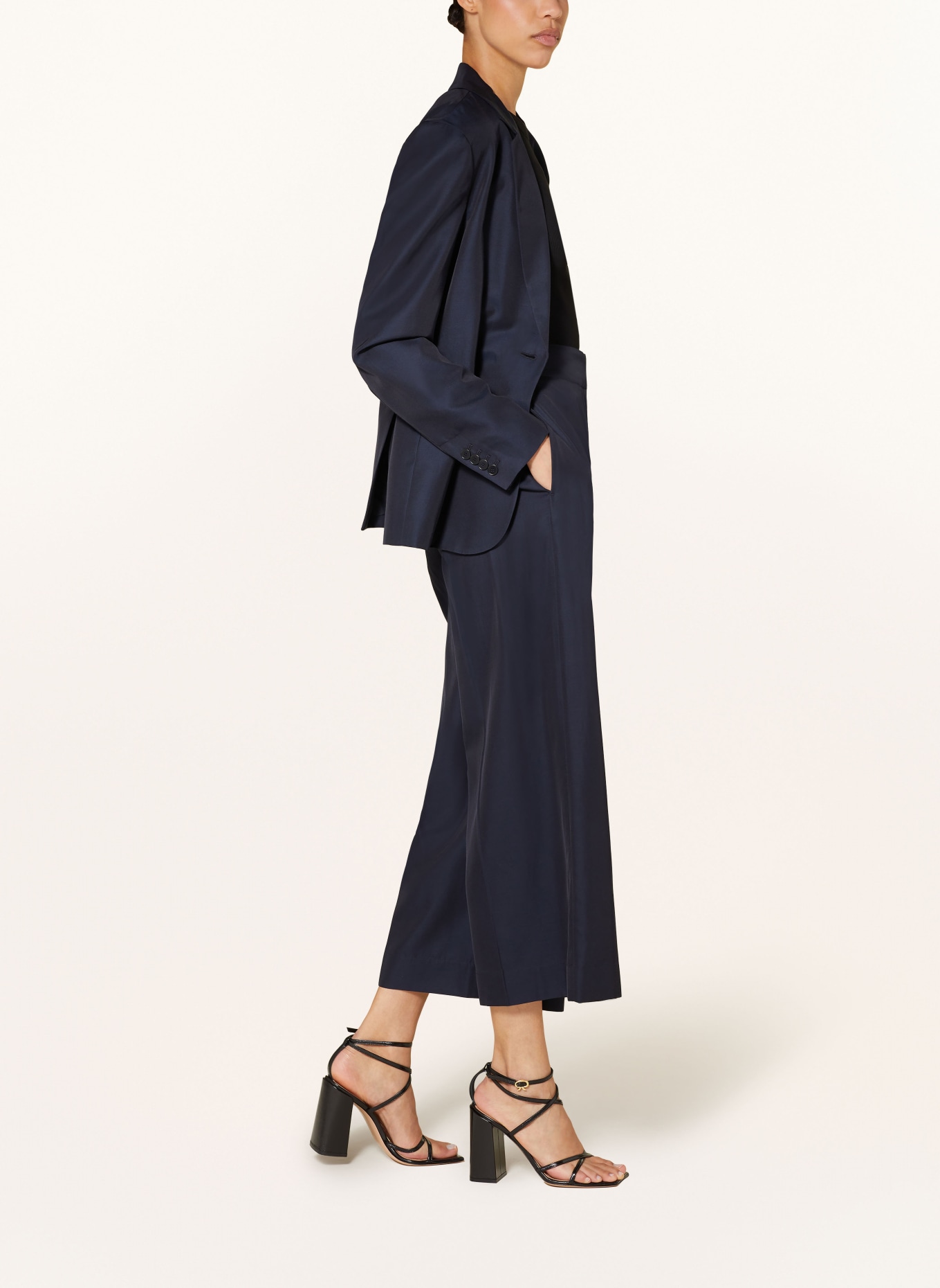 JOSEPH THURLOW culottes with silk, Color: DARK BLUE (Image 4)