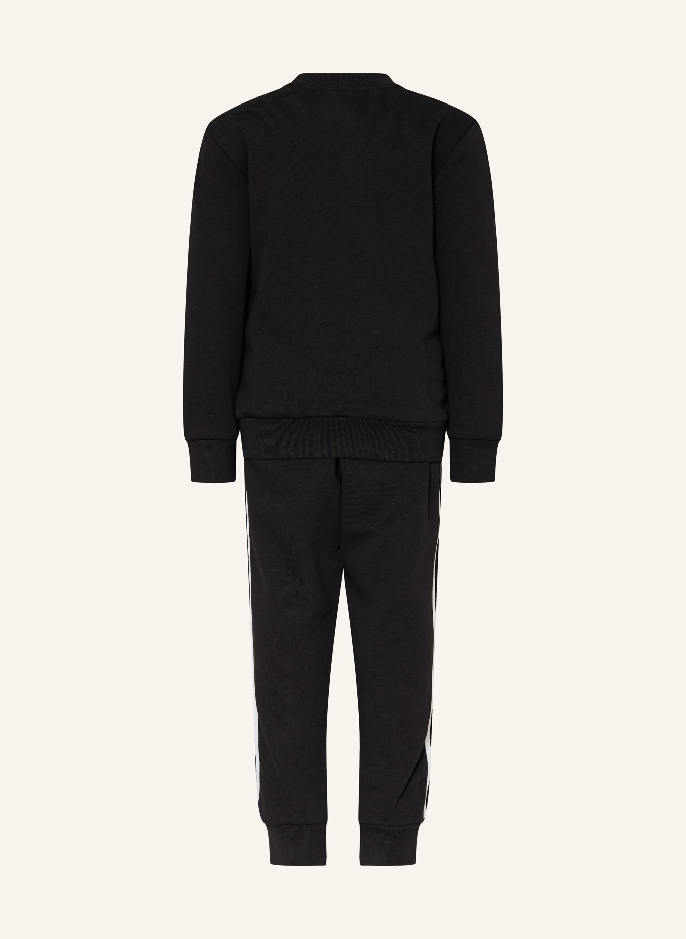 Sweatpants sweatshirt discount