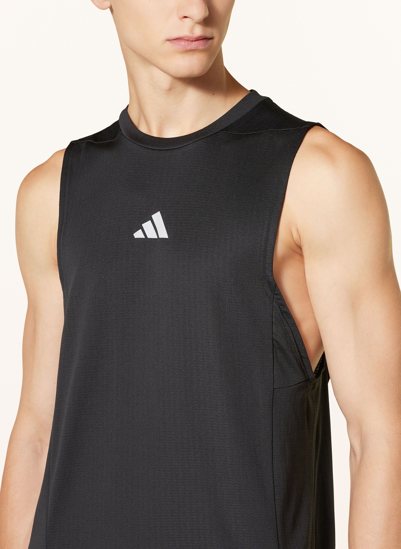 Adidas top training shop