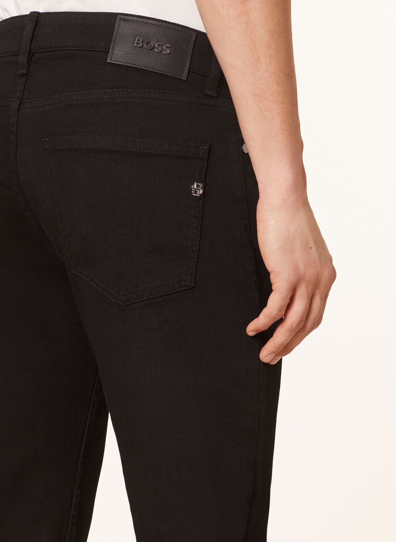 BOSS Jeans RE.MAINE Regular Fit, Farbe: 003 BLACK (Bild 6)
