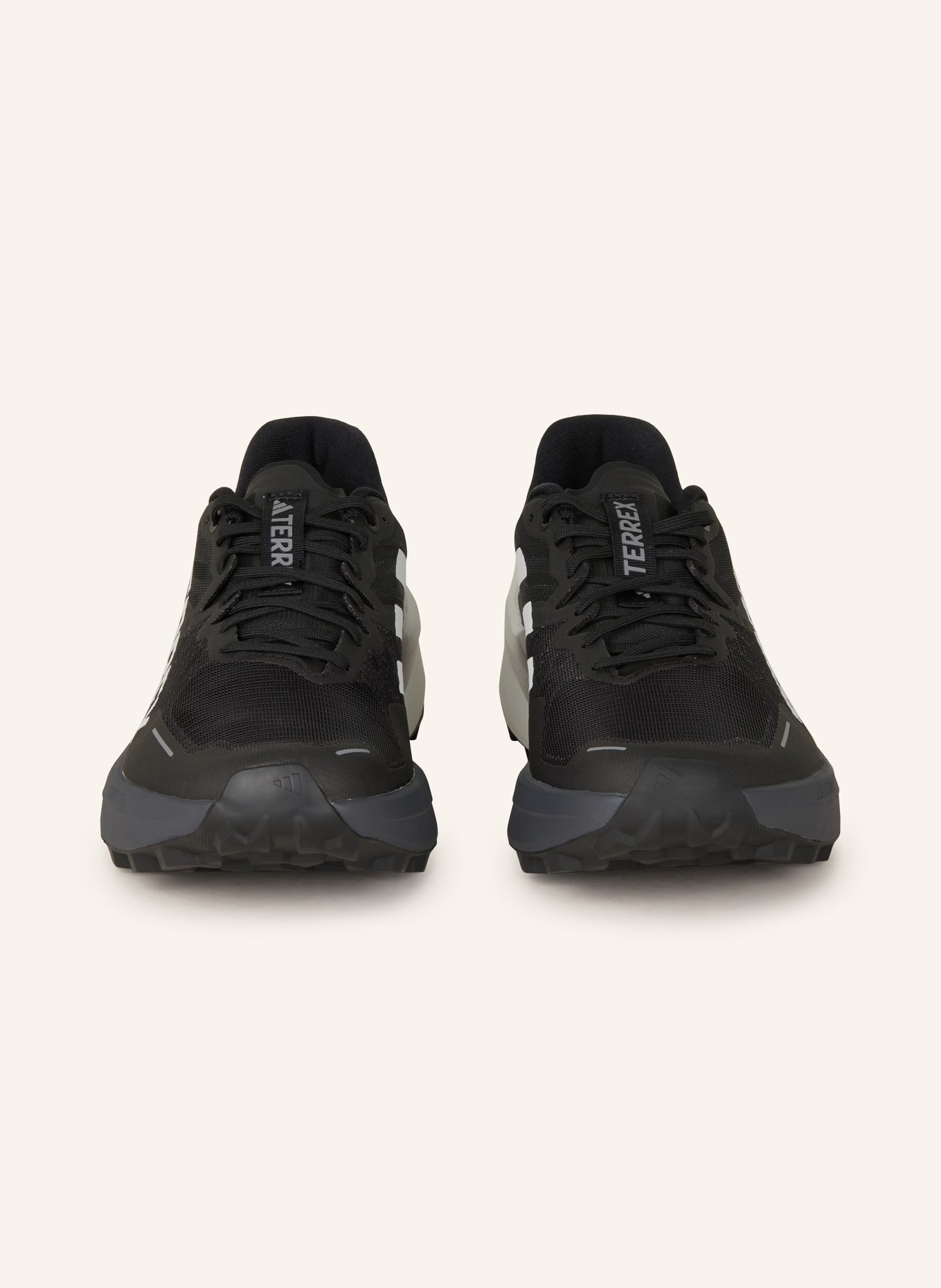 adidas TERREX Trailrunning-Schuhe TERREX AGRAVIC 3: SCHWARZ / WEISS