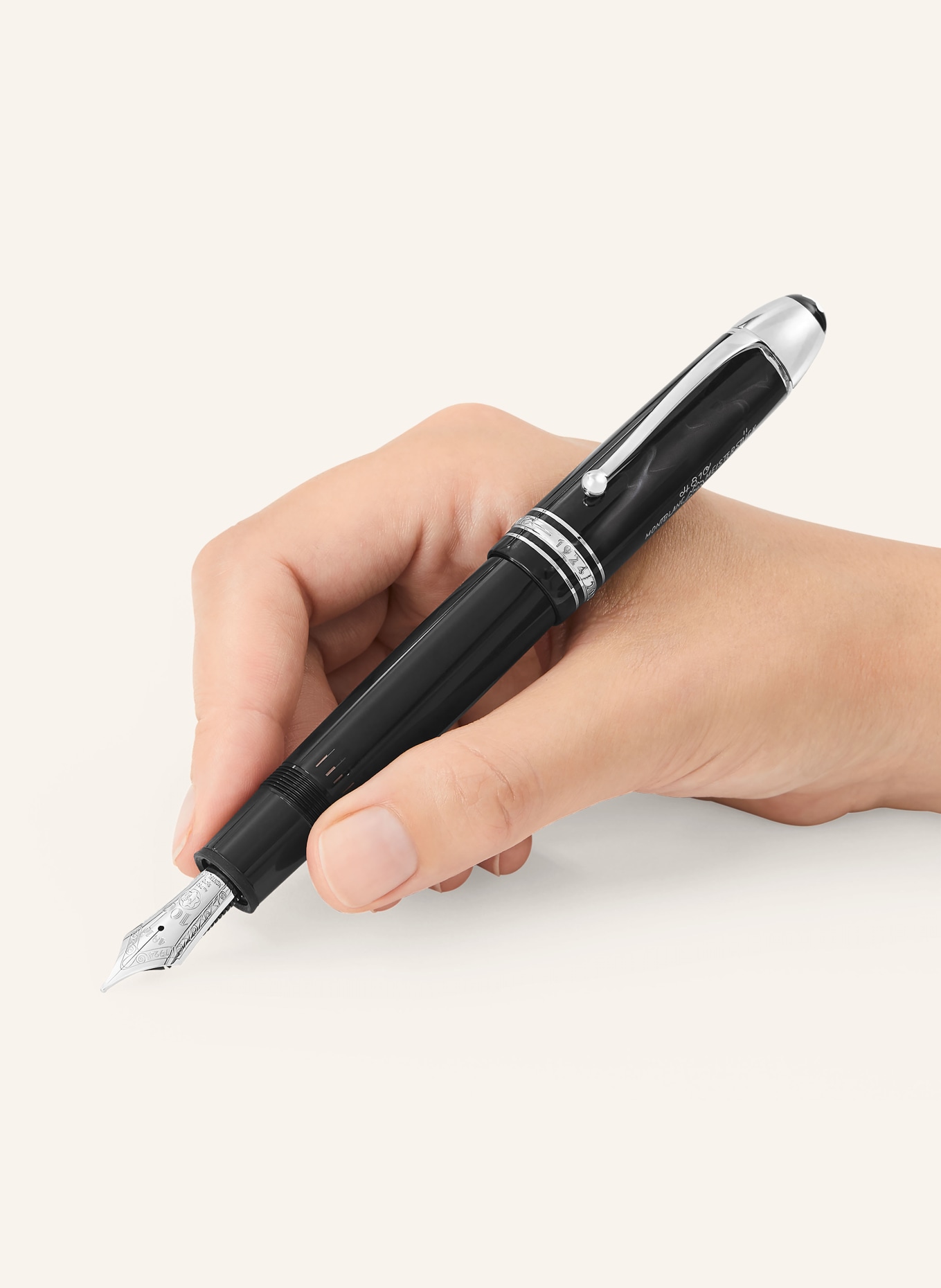 MONTBLANC Füllfederhalter THE ORIGIN: SCHWARZ