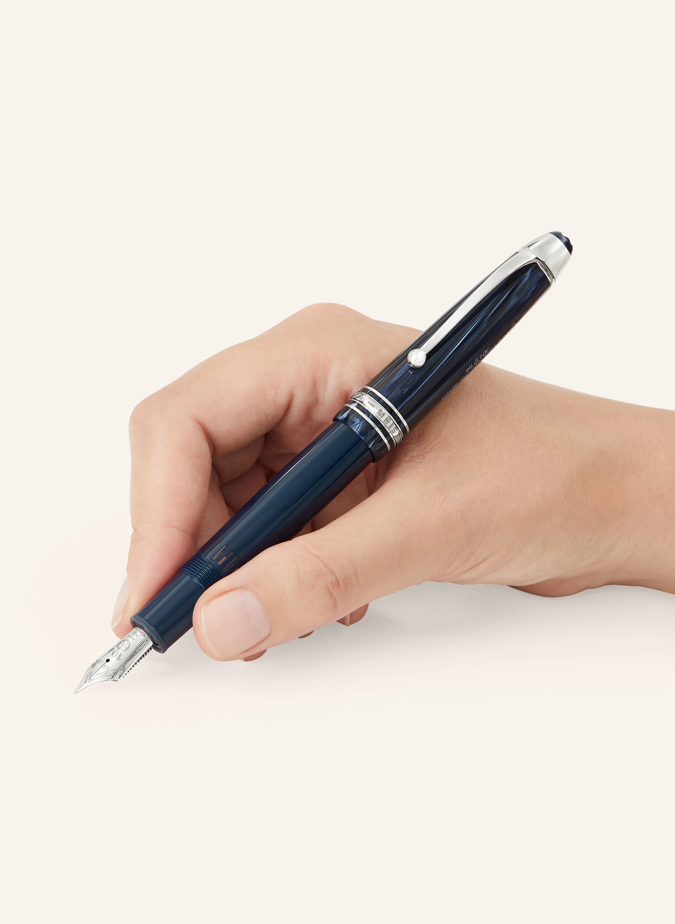 MONTBLANC Kolbenfullfederhalter MEISTERSTUCK THE ORIGIN COLLECTION LE GRAND in dunkelblau