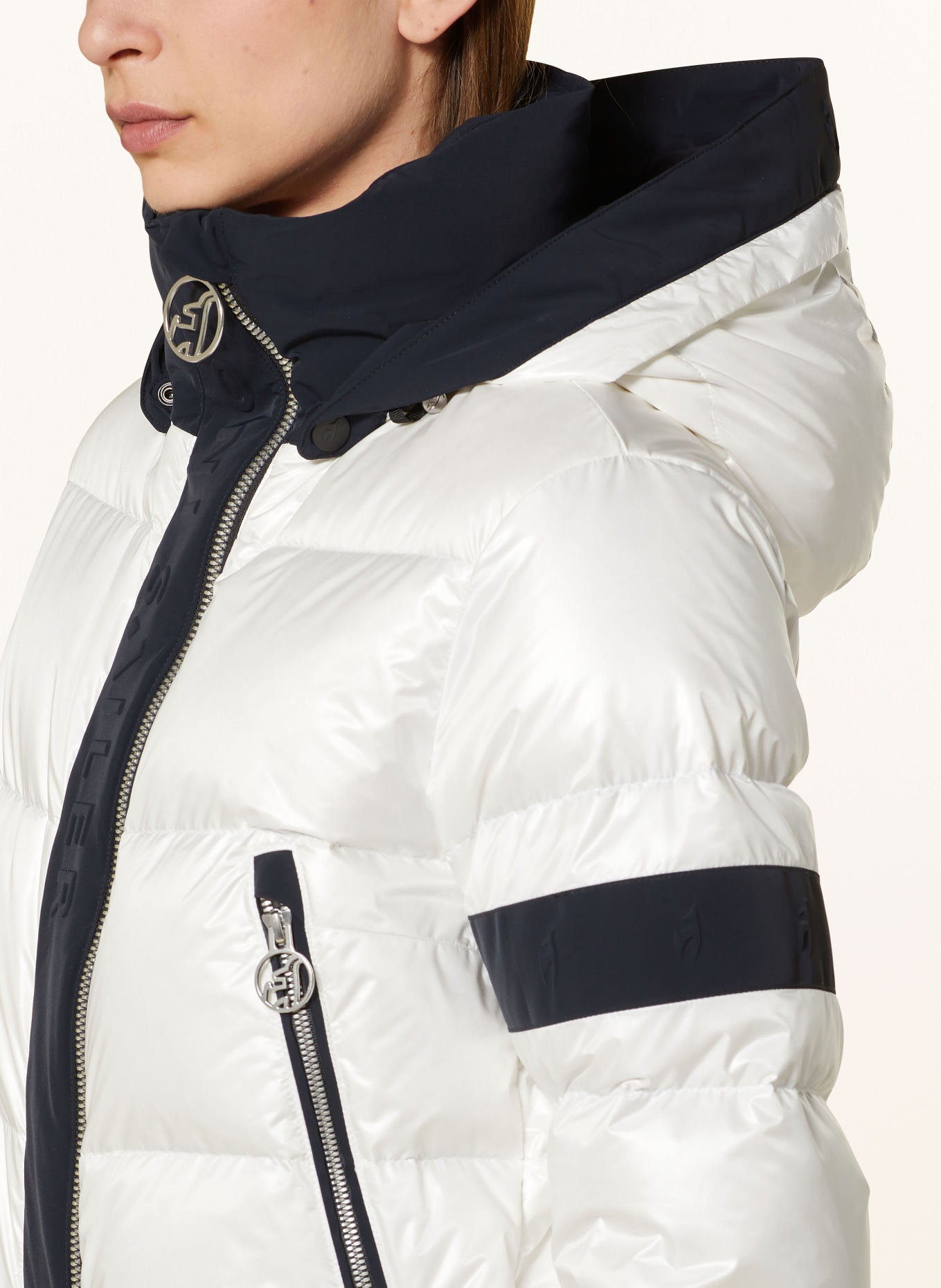 toni sailer Daunen-Skijacke LORETTA: WEISS / SCHWARZ