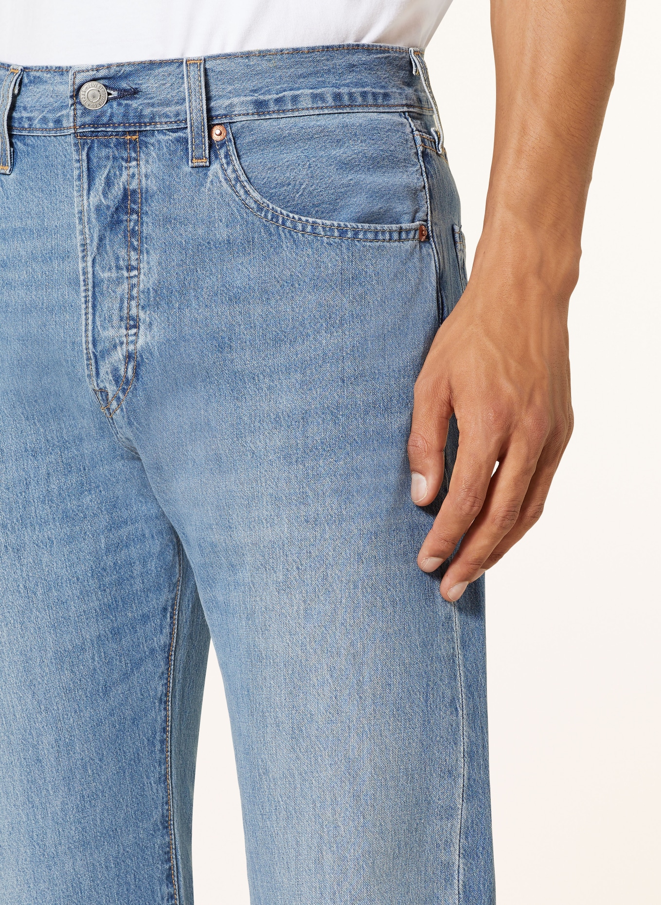 Levi's® Jeans 501 Regular Fit, Color: 03 Med Indigo - Worn In (Image 5)