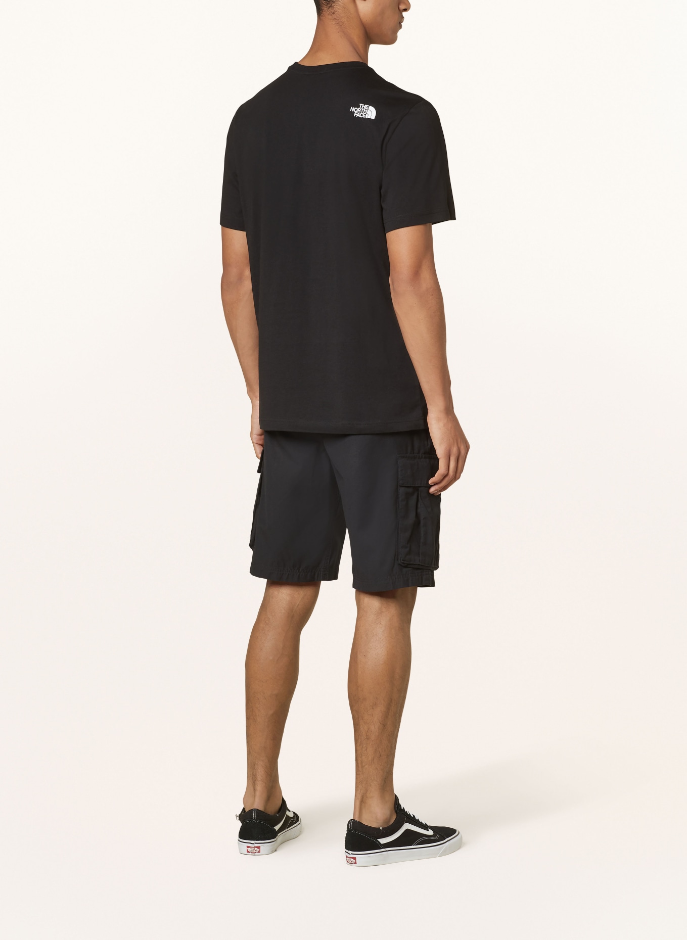 THE NORTH FACE Cargo shorts ANTICLINE, Color: BLACK (Image 3)