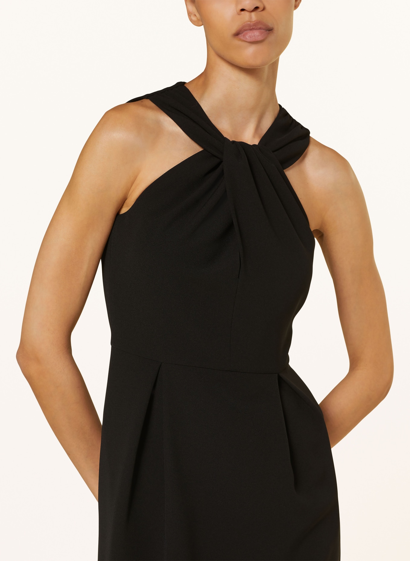 LUISA CERANO Dress in black