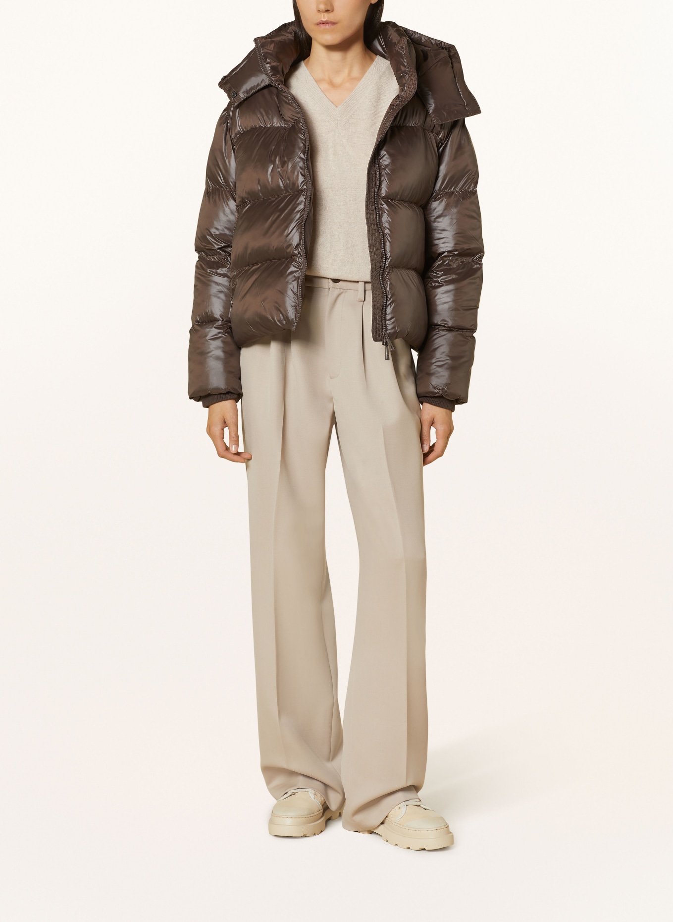 darling harbour Cropped-Steppjacke mit DUPONT™ SORONA®-Isolierung und abnehmbarer Kapuze: DUNKELBRAUN