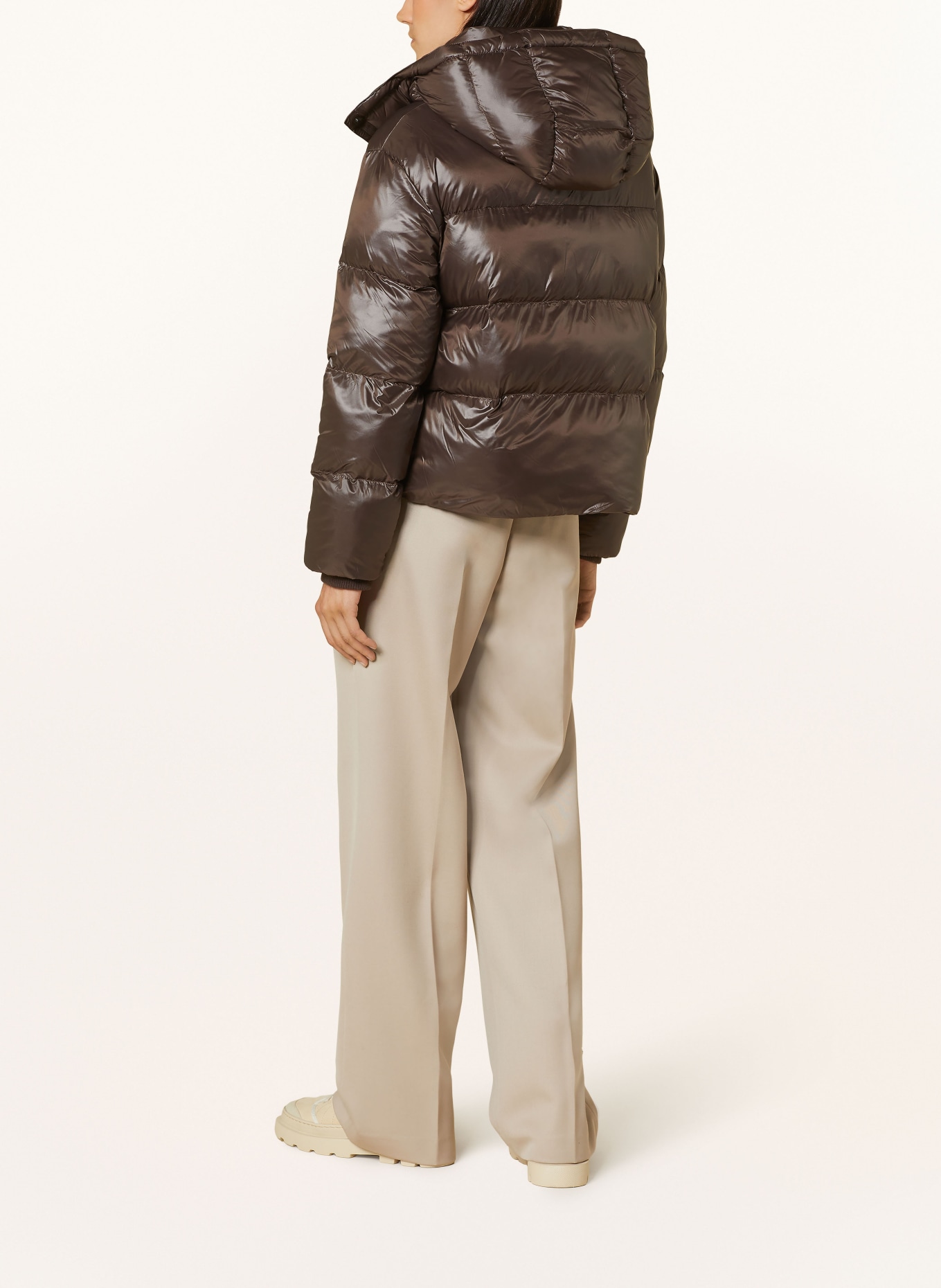 darling harbour Cropped-Steppjacke mit DUPONT™ SORONA®-Isolierung und abnehmbarer Kapuze: DUNKELBRAUN