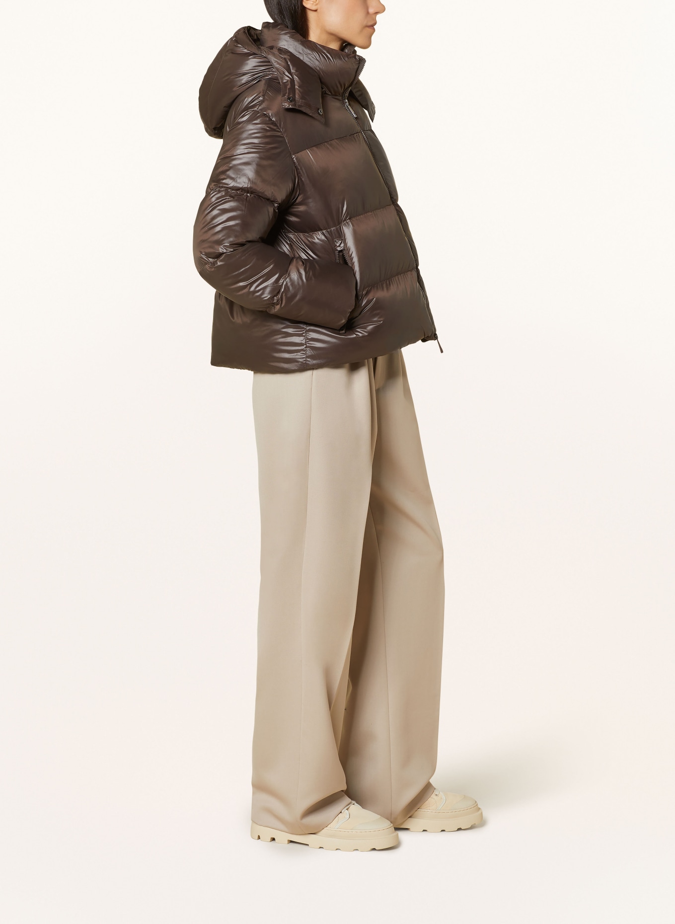 darling harbour Cropped-Steppjacke mit DUPONT™ SORONA®-Isolierung und abnehmbarer Kapuze: DUNKELBRAUN