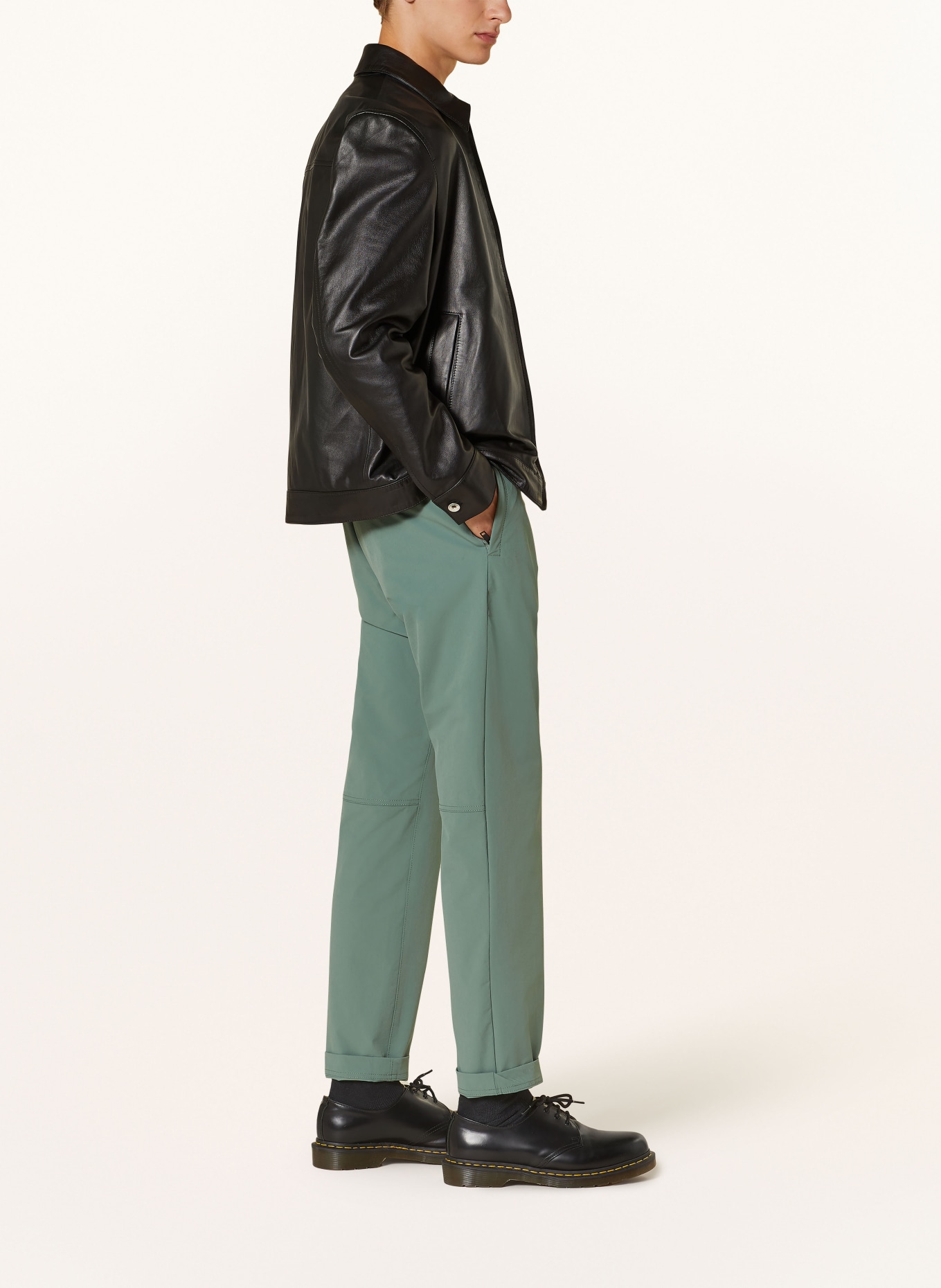 BOSS Trousers in jogger style tapered fit, Color: GREEN (Image 4)