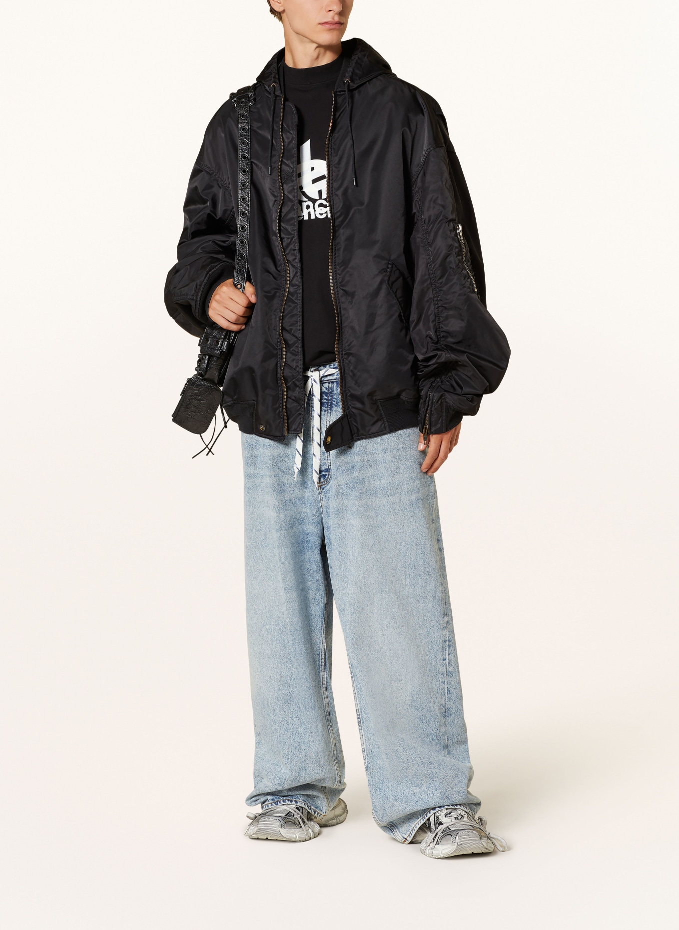 BALENCIAGA Jeans Oversize Fit: 4141 ICED BLUE