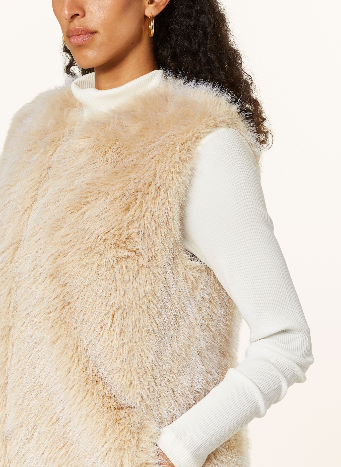 HERNO Faux fur vest, Color: BEIGE/ CREAM (Image 4)