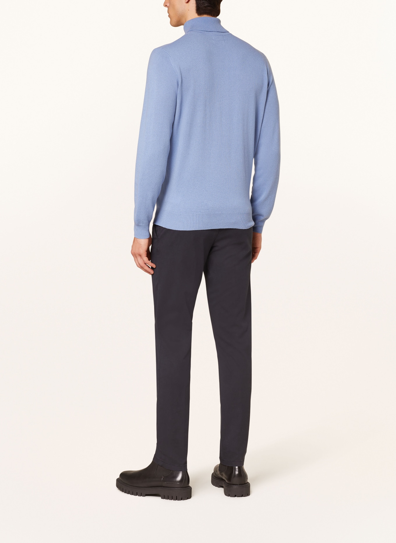 STROKESMAN'S Rollkragenpullover aus Cashmere: HELLBLAU
