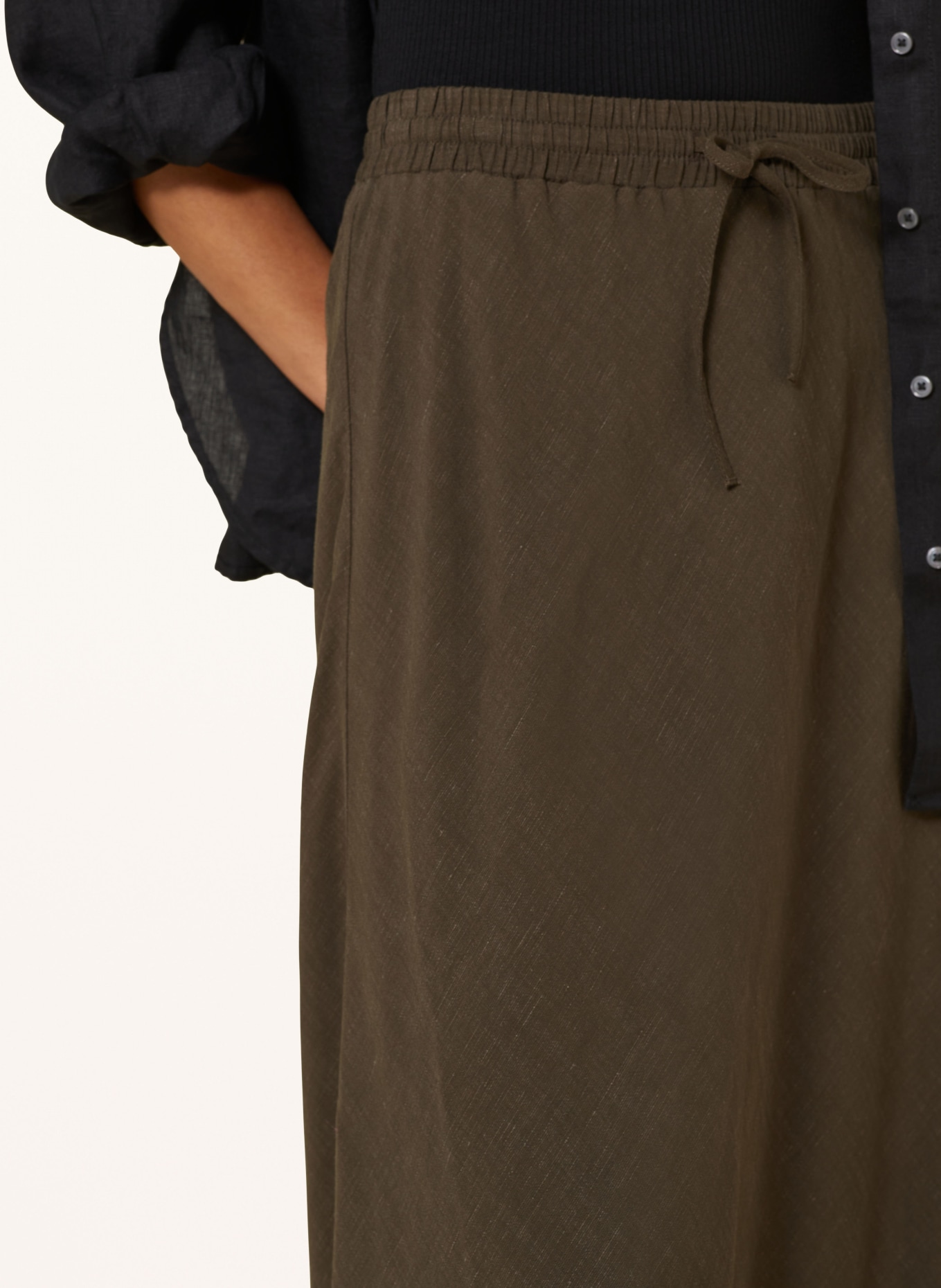someday Skirt OFLOW in jogger style, Color: DARK GREEN (Image 4)