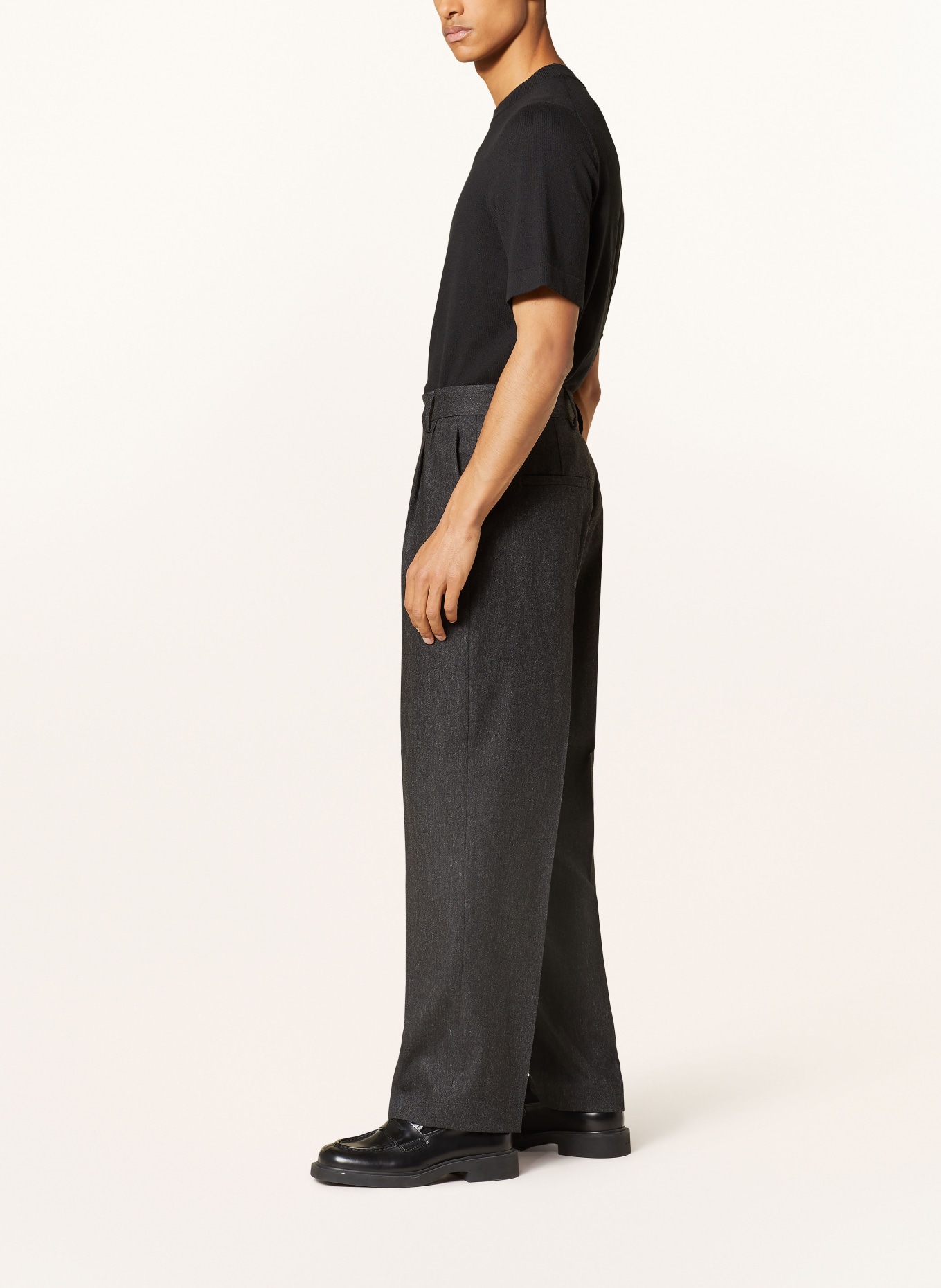 HUGO Oblekové kalhoty TREVOR Modern Fit, Barva: 001 BLACK (Obrázek 5)