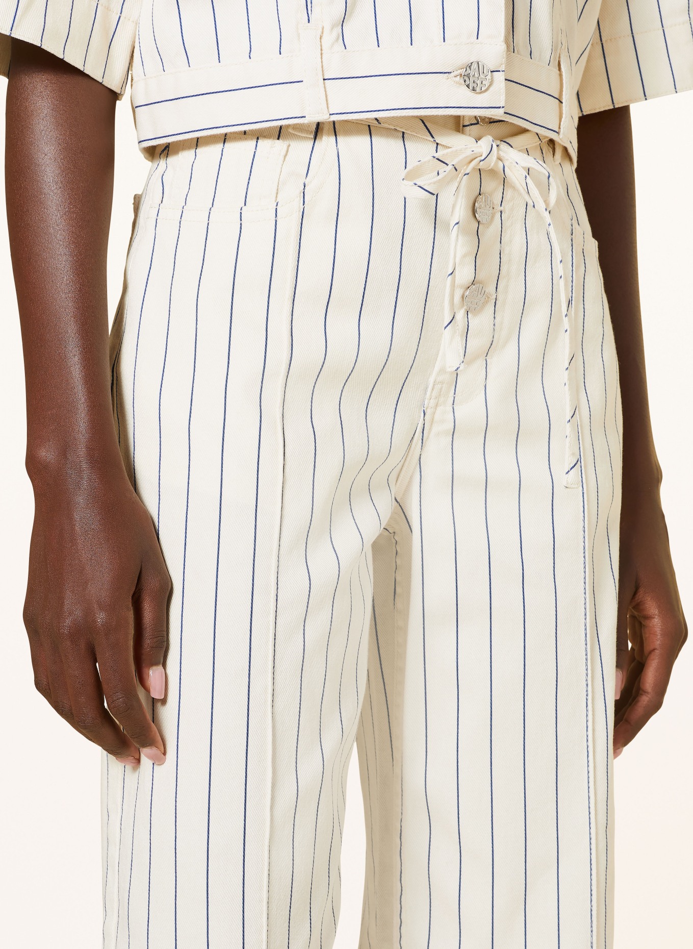 BAUM UND PFERDGARTEN Wide leg trousers NINIA, Color: WHITE/ DARK BLUE (Image 5)