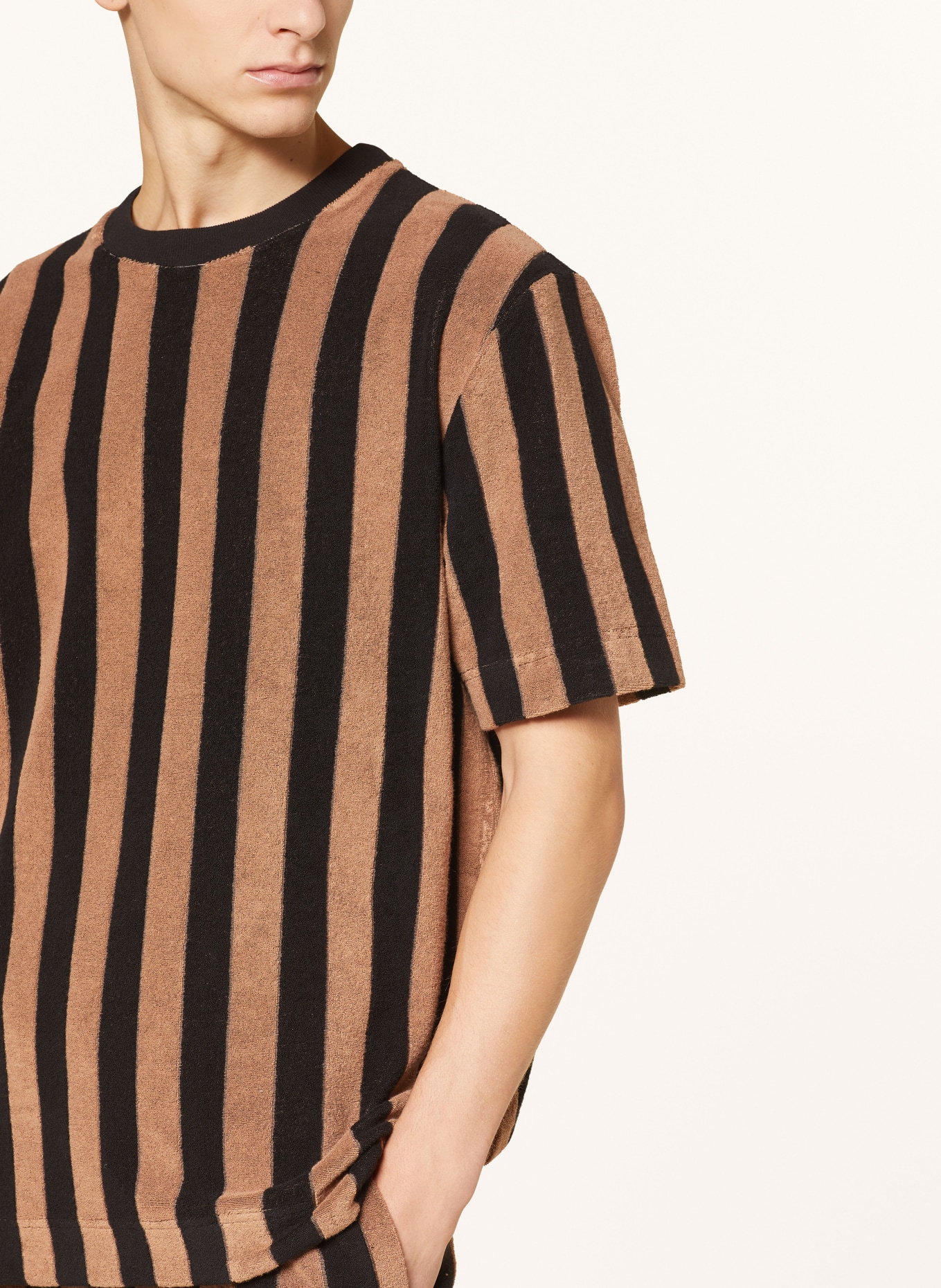 Fendi striped t shirt clearance