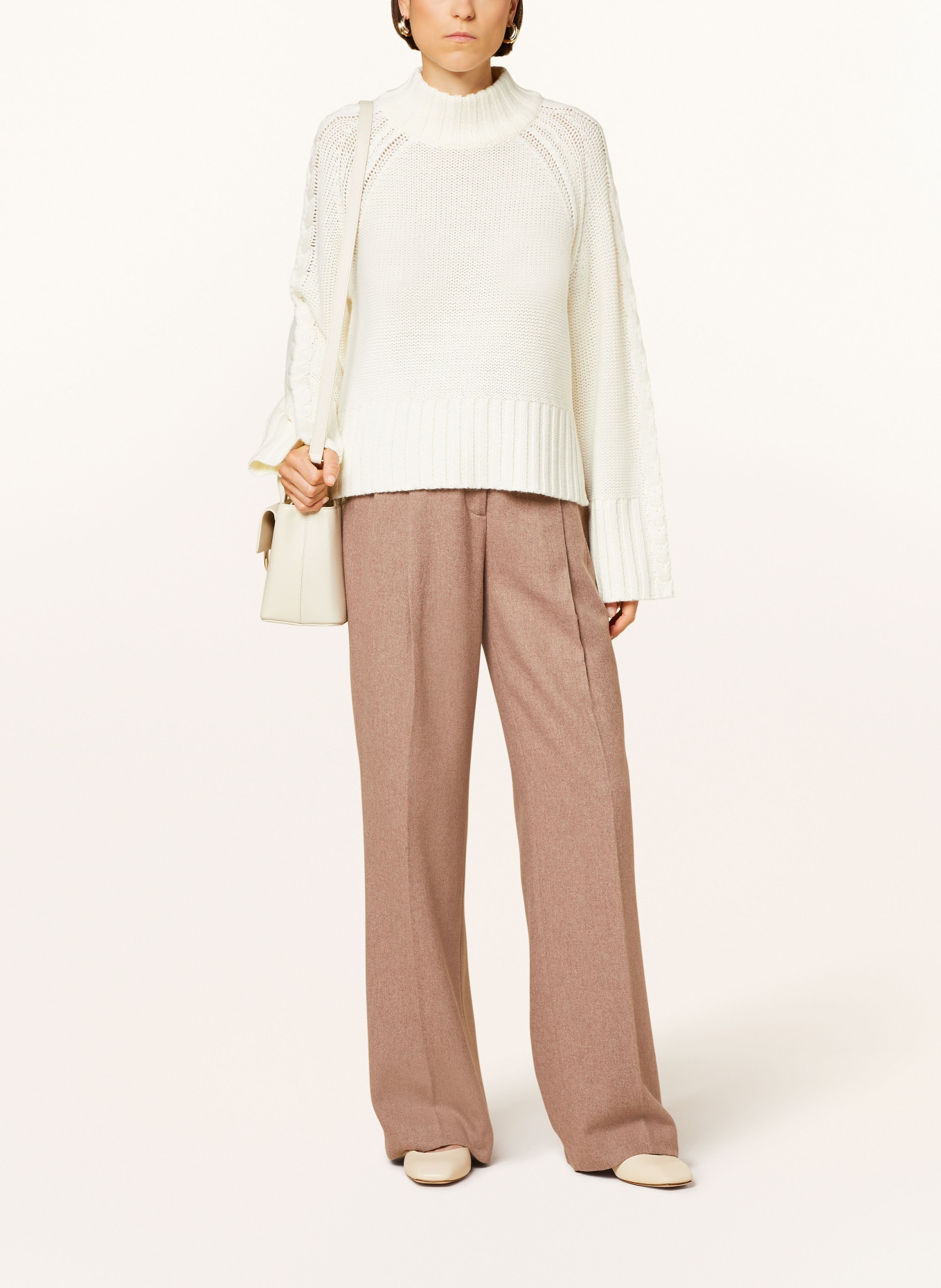 MRS & HUGS Pullover: WEISS