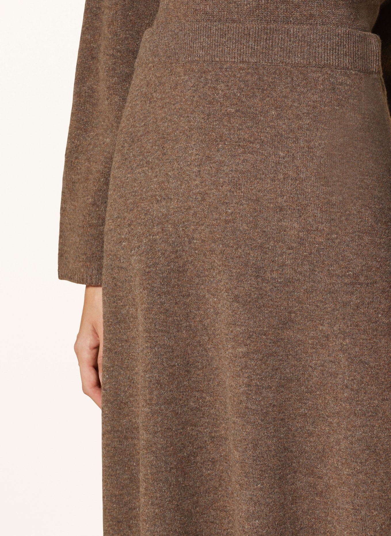 MRS & HUGS Knit skirt, Color: DARK BROWN (Image 4)