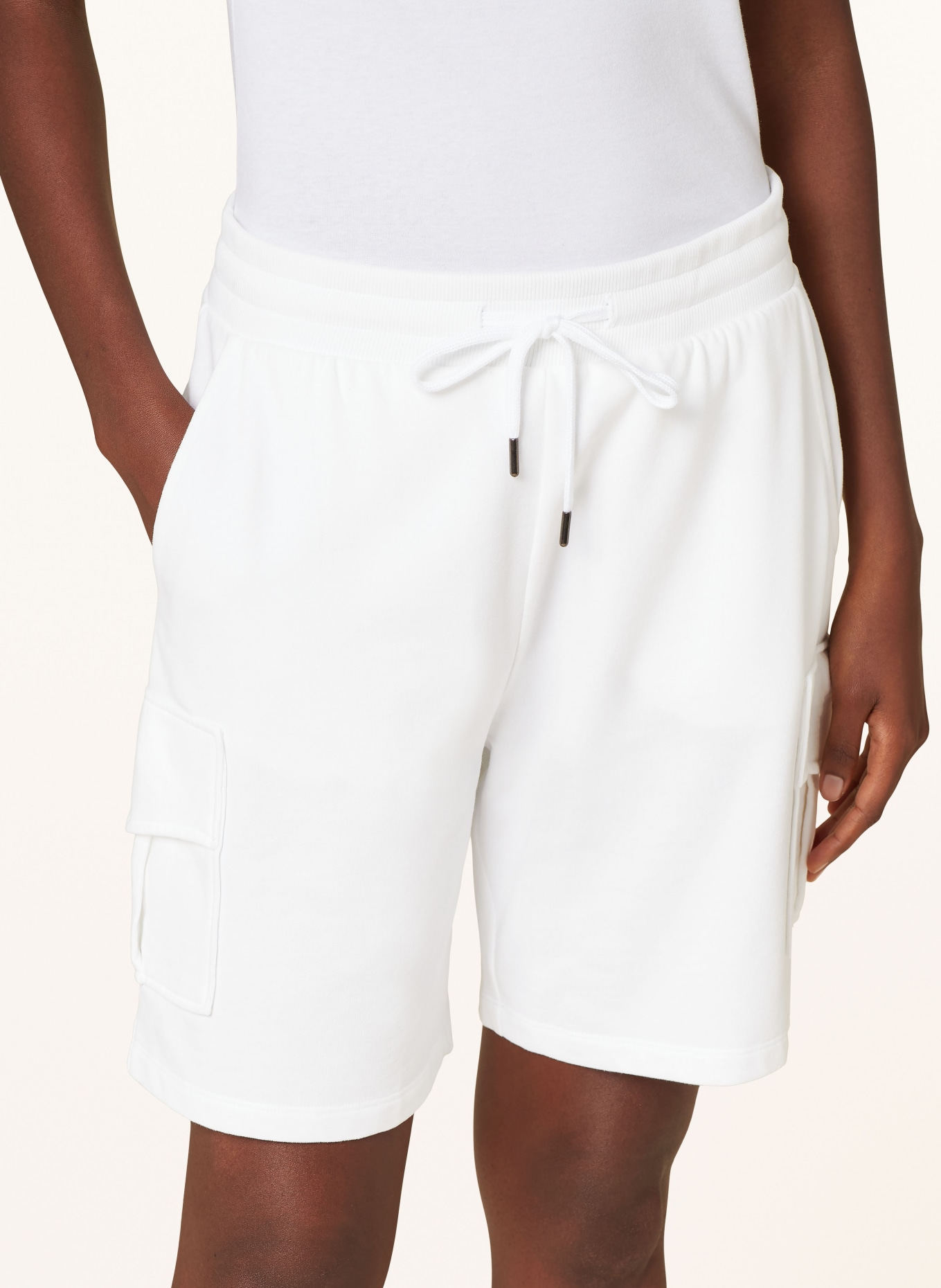 Juvia Cargo shorts LORNA, Color: WHITE (Image 5)