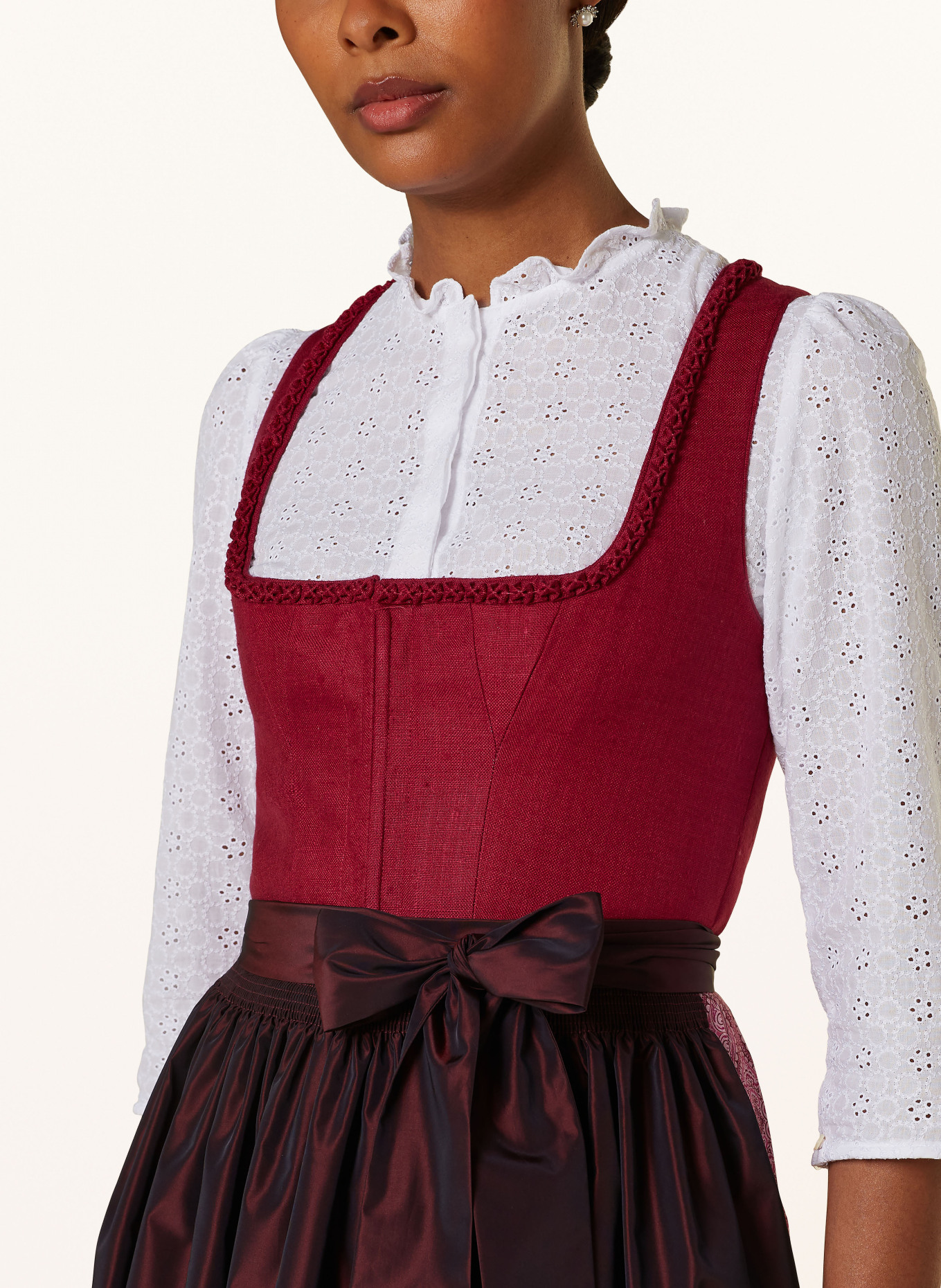 Johann & Johanna Dirndl mit Seide, Farbe: 34 BORDEAUX (Bild 4)