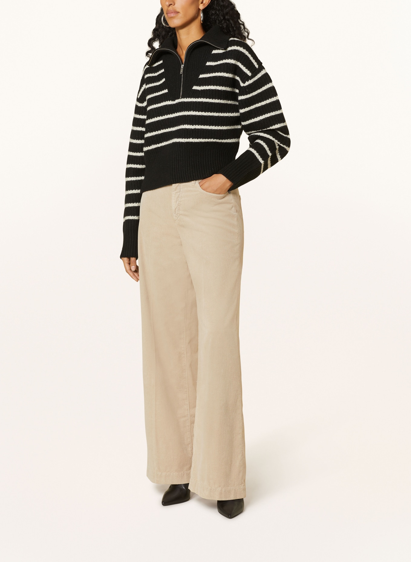 MARC CAIN Wide leg trousers made of corduroy, Color: 646 warm stone (Image 2)