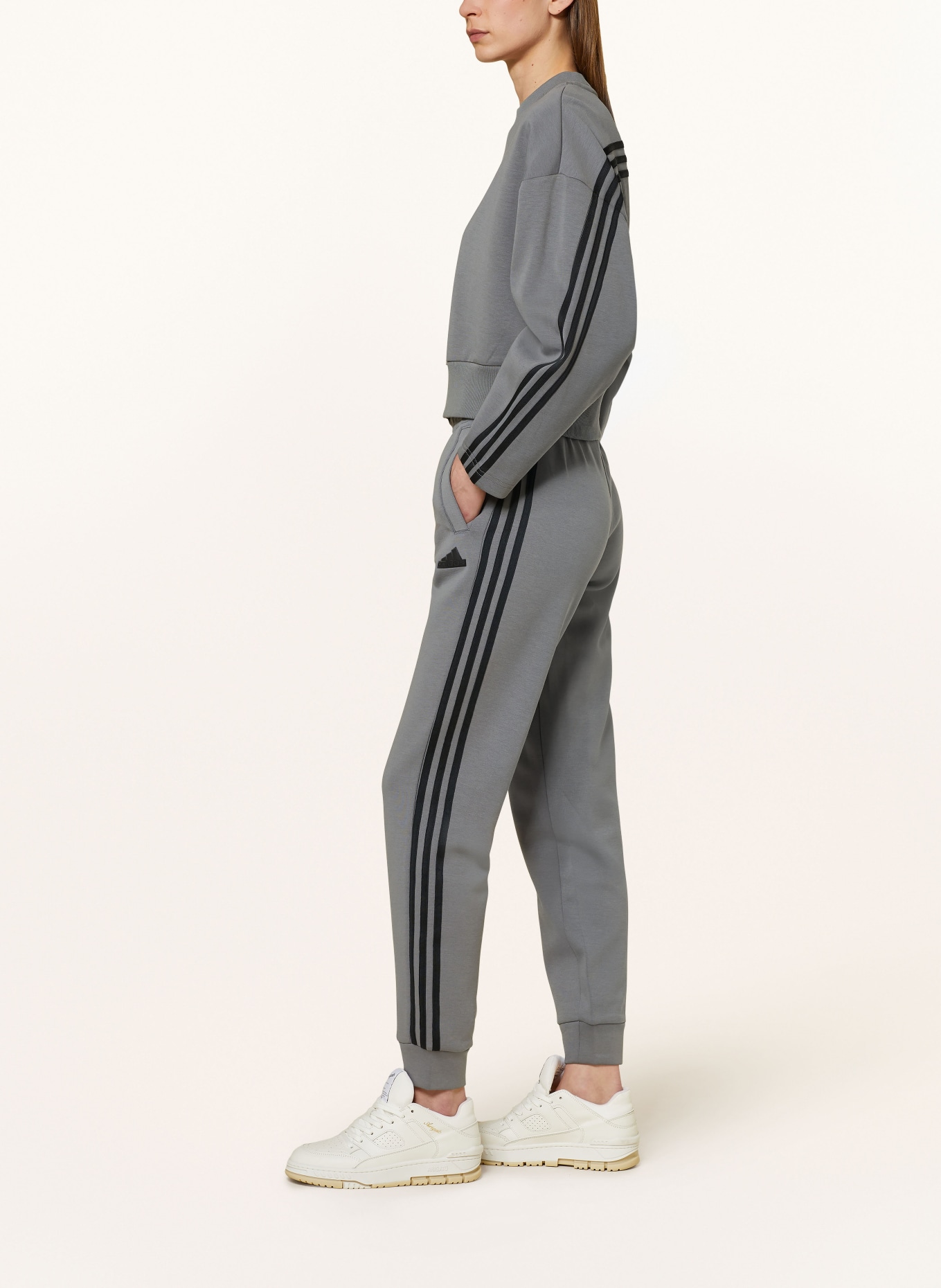 Gray adidas sweatpants clearance