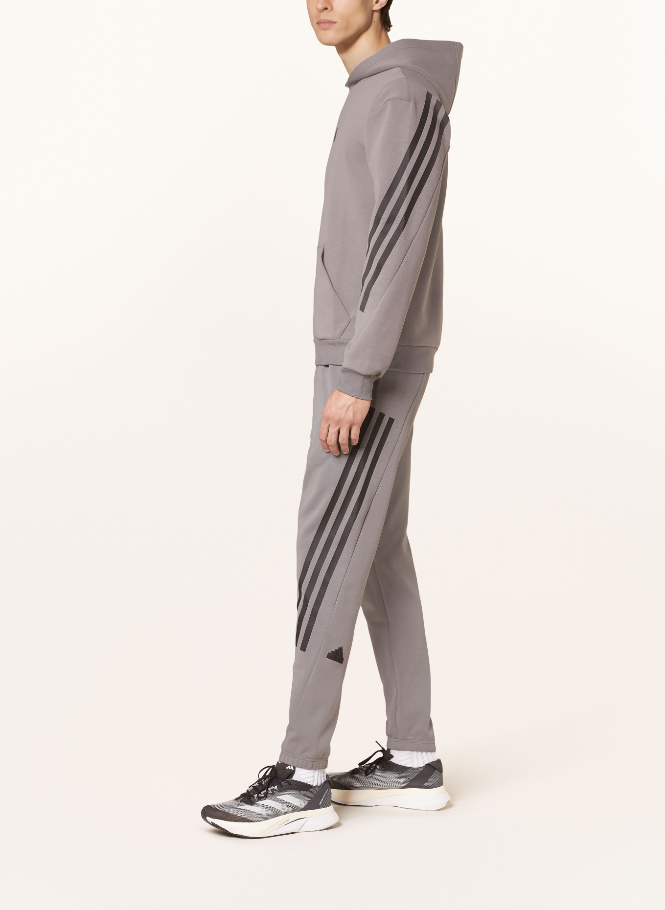 Adidas pants and hoodie online