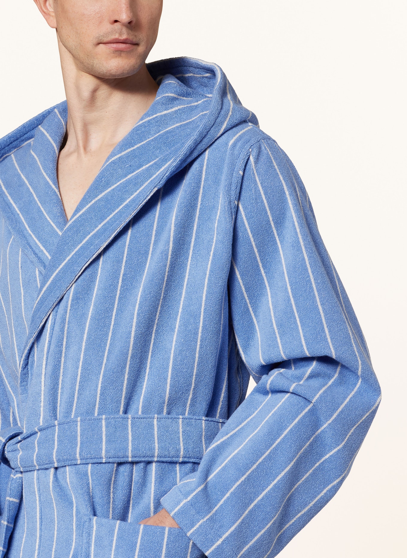 TEKLA Unisex bathrobe MARSEILLE, Color: BLUE/ WHITE (Image 5)