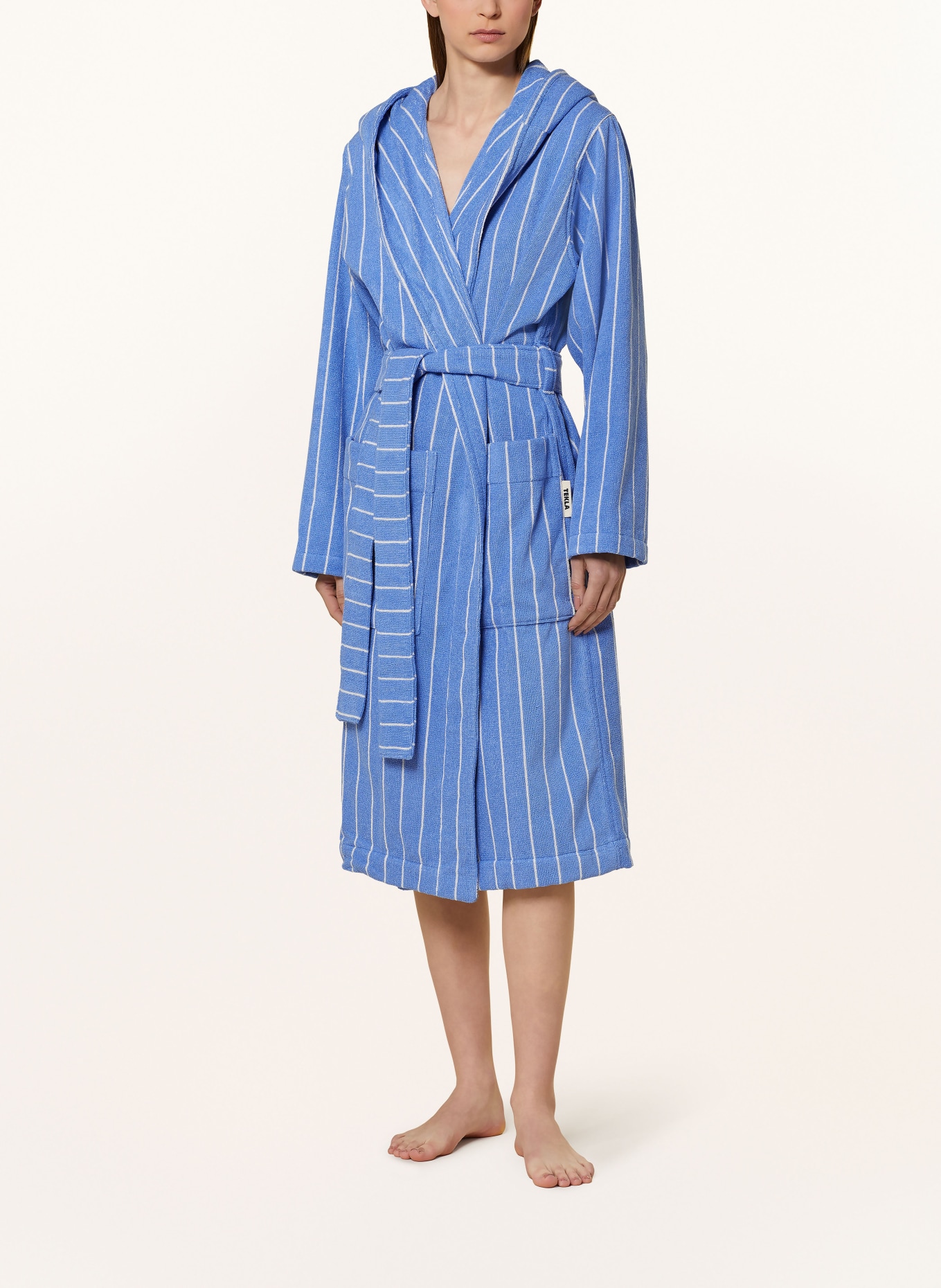 TEKLA Unisex bathrobe with hood, Color: BLUE/ WHITE (Image 2)