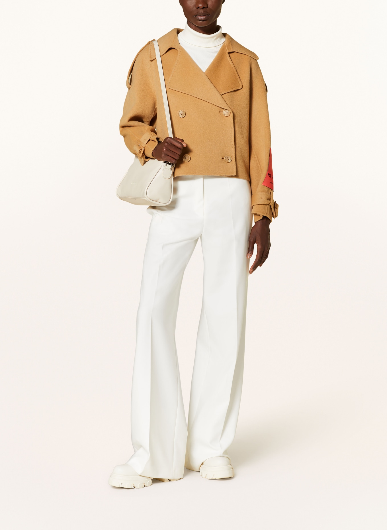 IQ STUDIO Bosmanka ESTI: CAMELOWY