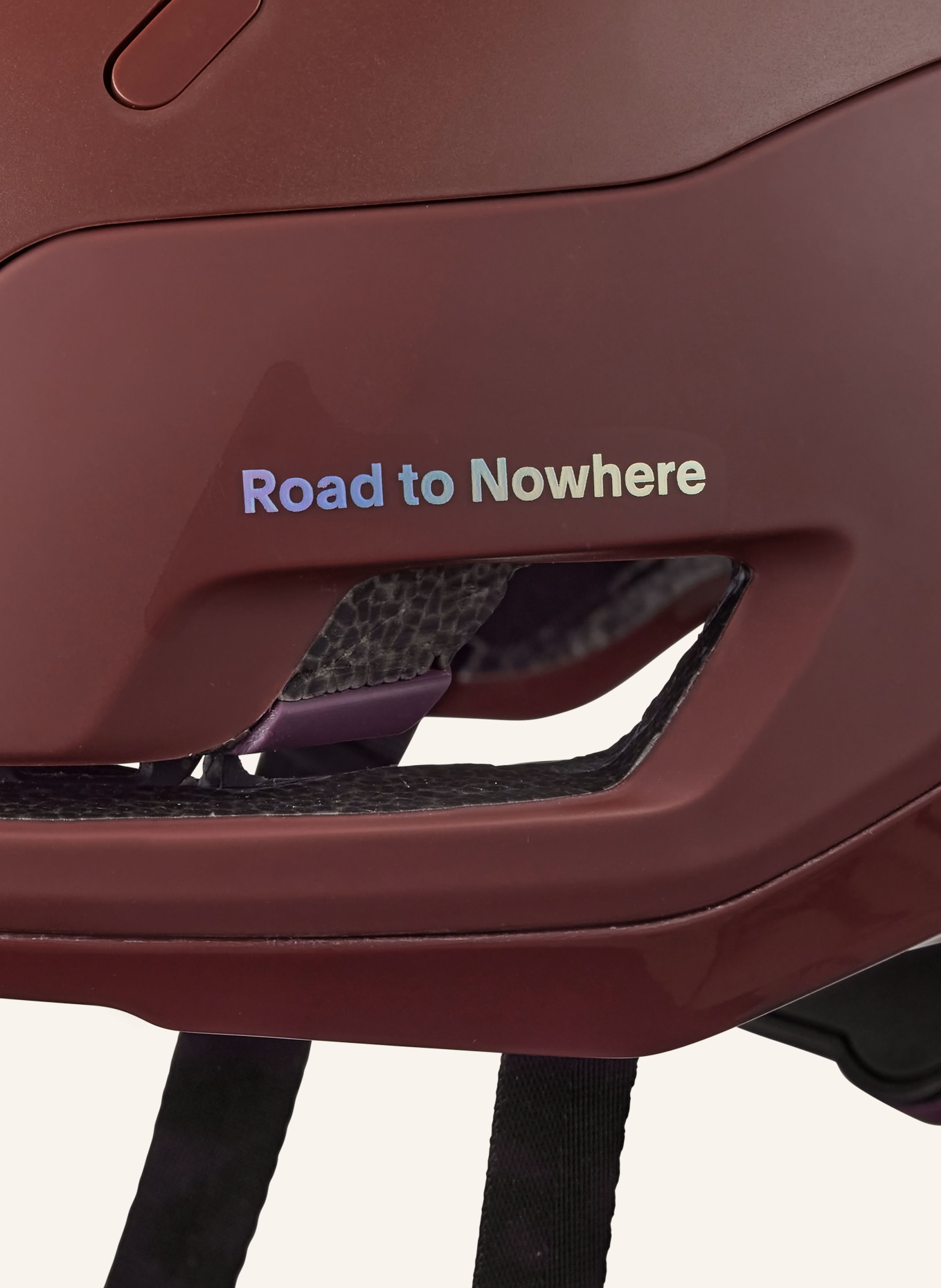 PAS NORMAL STUDIOS Fahrradhelm FALCONER AERO 2VI MIPS: DUNKELROT
